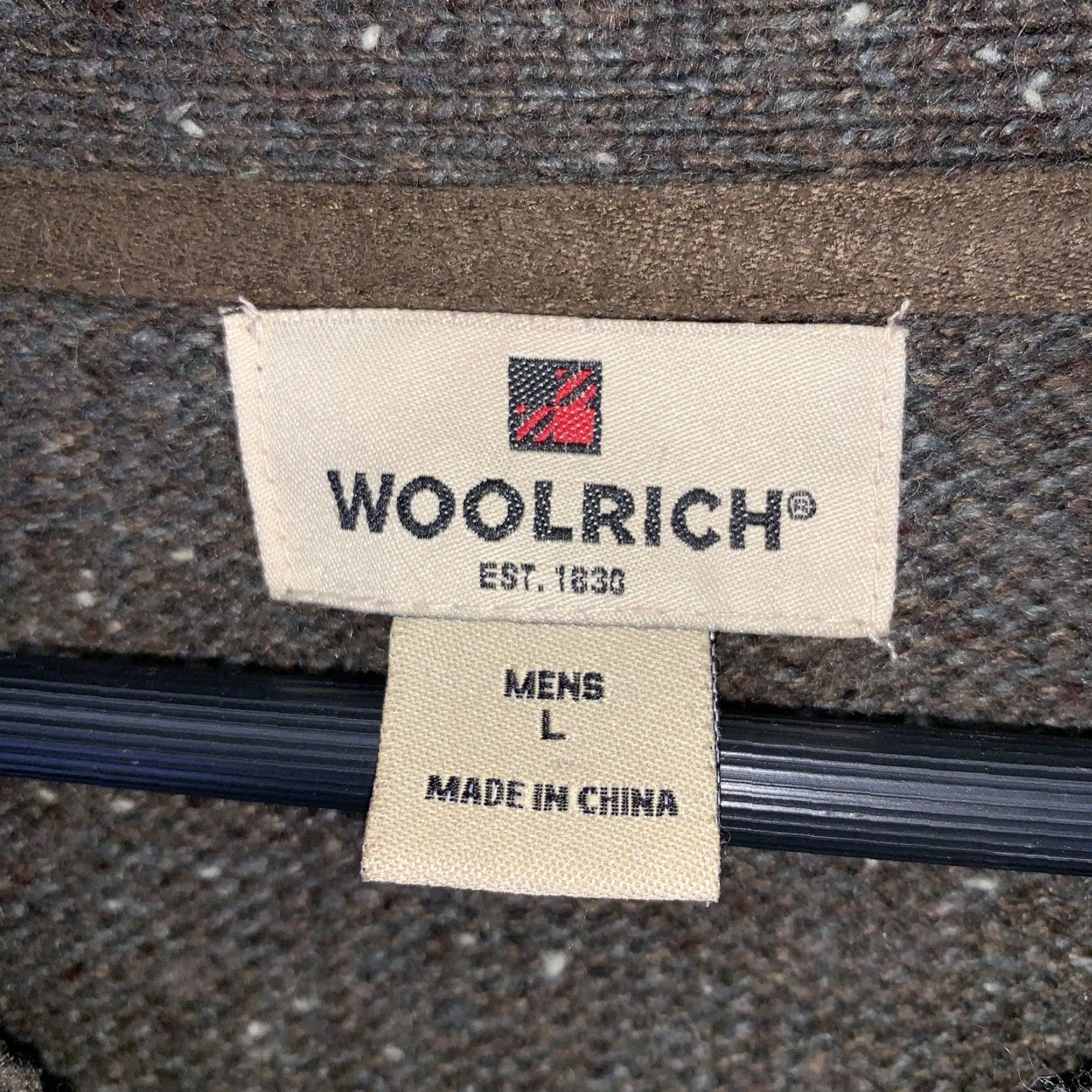 Vintage VINTAGE Woolrich Sweater Mens L V-Neck Green Wool Blend Pullover Long Sleeve Size US L / EU 52-54 / 3 - 2 Thumbnail