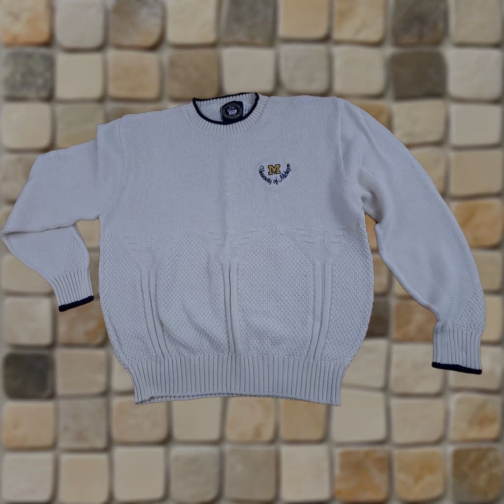 Vintage VINTAGE University of Michigan Cable Knit Embroidered Sweater XL White Size US XL / EU 56 / 4 - 1 Thumbnail