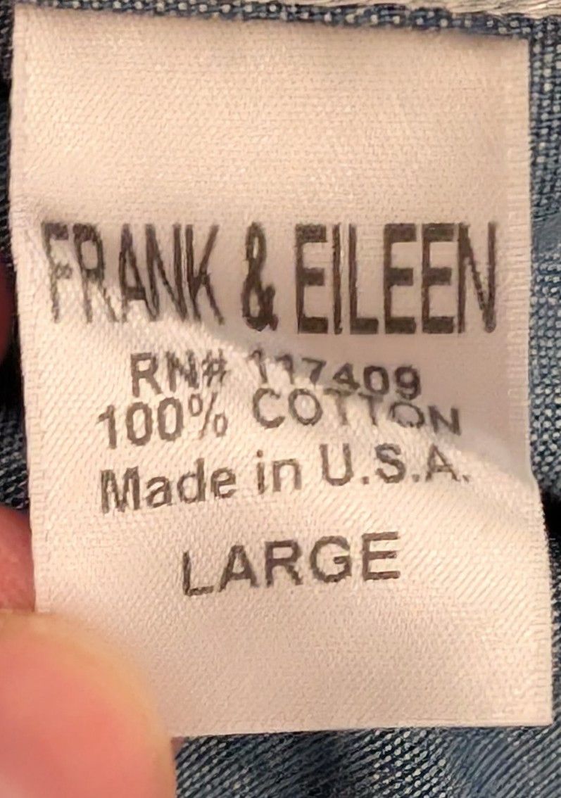 Frank & Eileen Frank & Eileen Tiny Pattern Button Up Shirt Made in USA Size US L / EU 52-54 / 3 - 4 Thumbnail