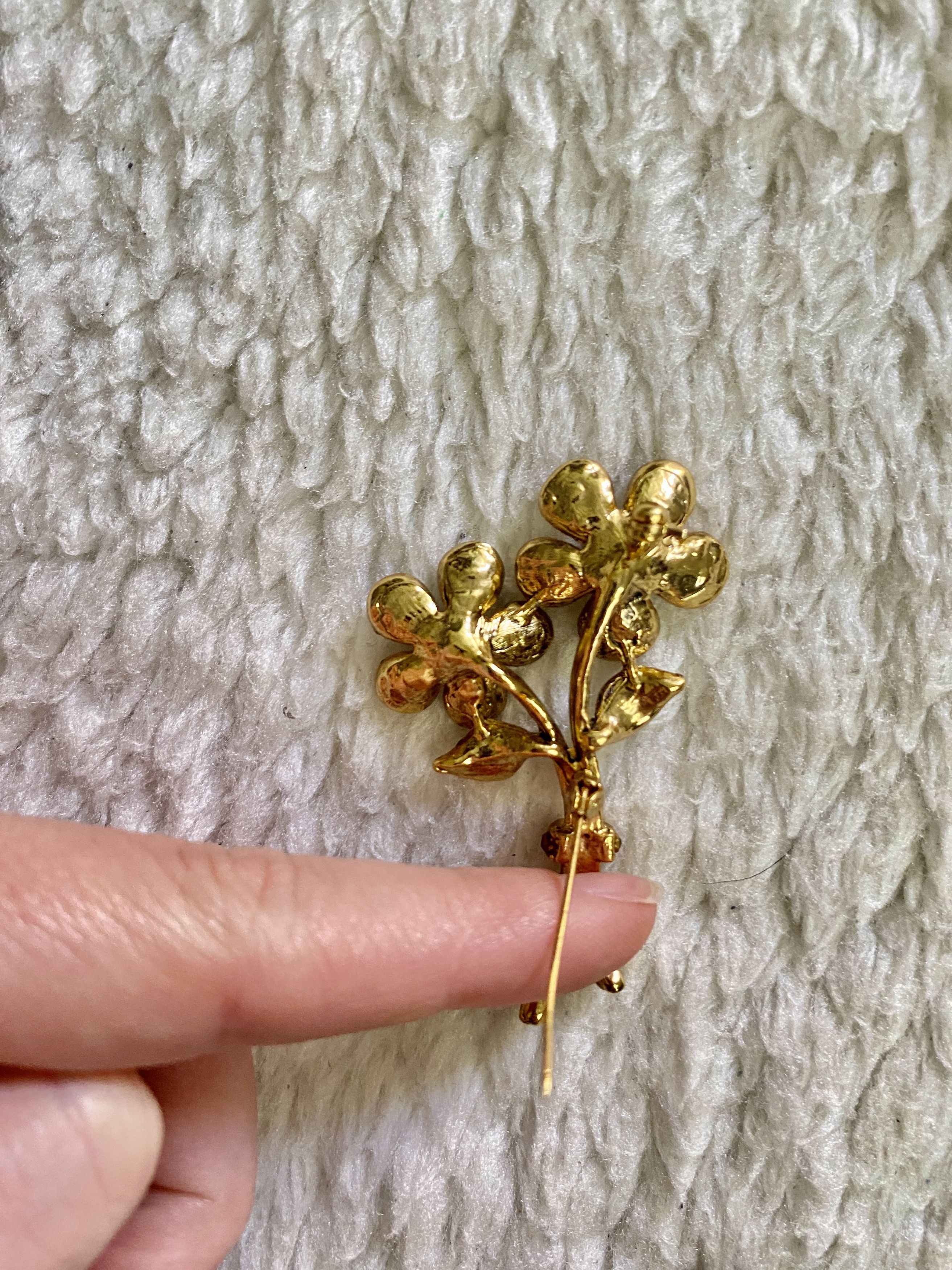 Other Vintage Gold Floral Bunch Brooch with Faux Rhinestones Size ONE SIZE - 9 Thumbnail