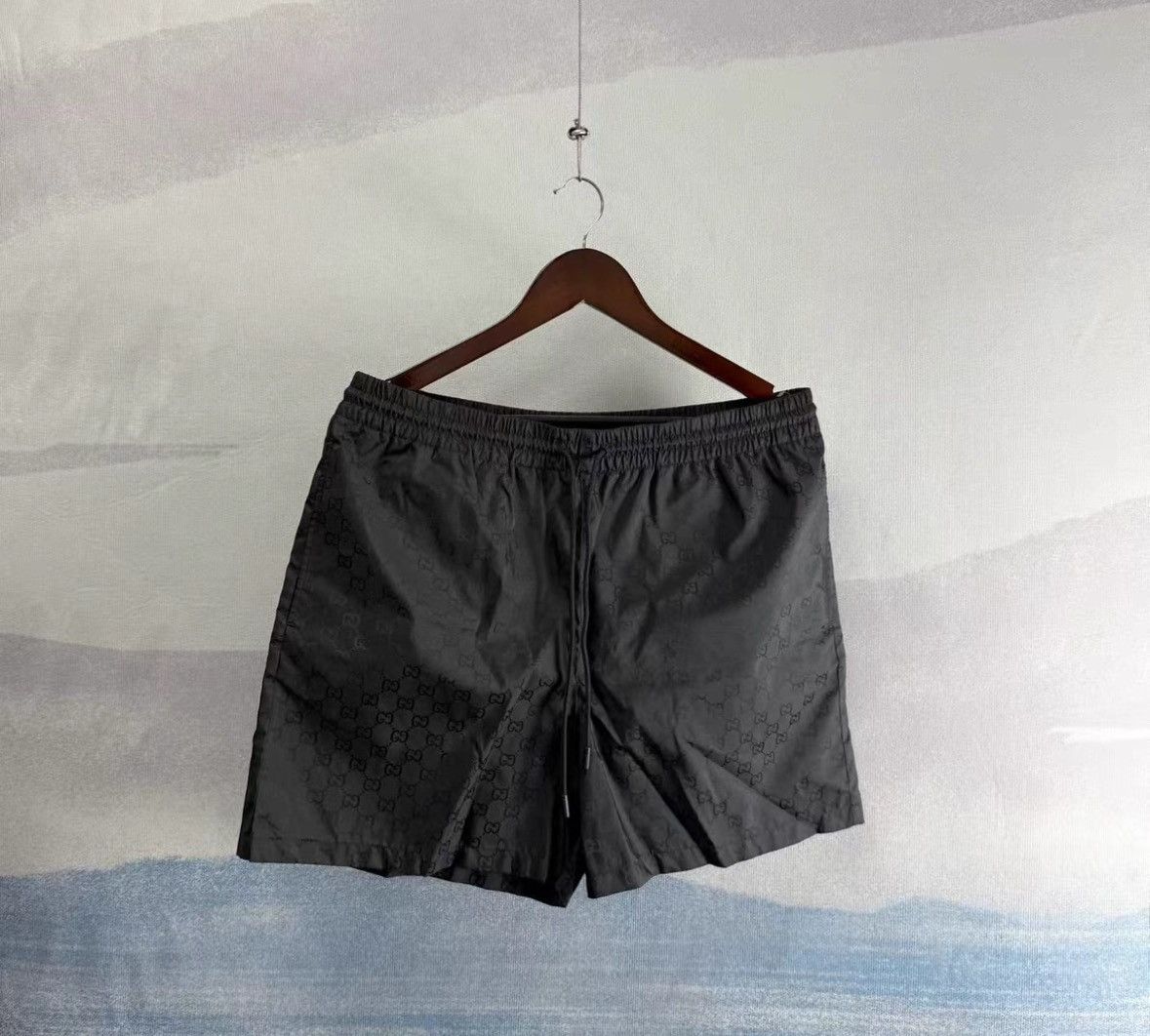 Gucci gucci khaki drawstring casual shorts. Size US 34 / EU 50 - 1 Thumbnail