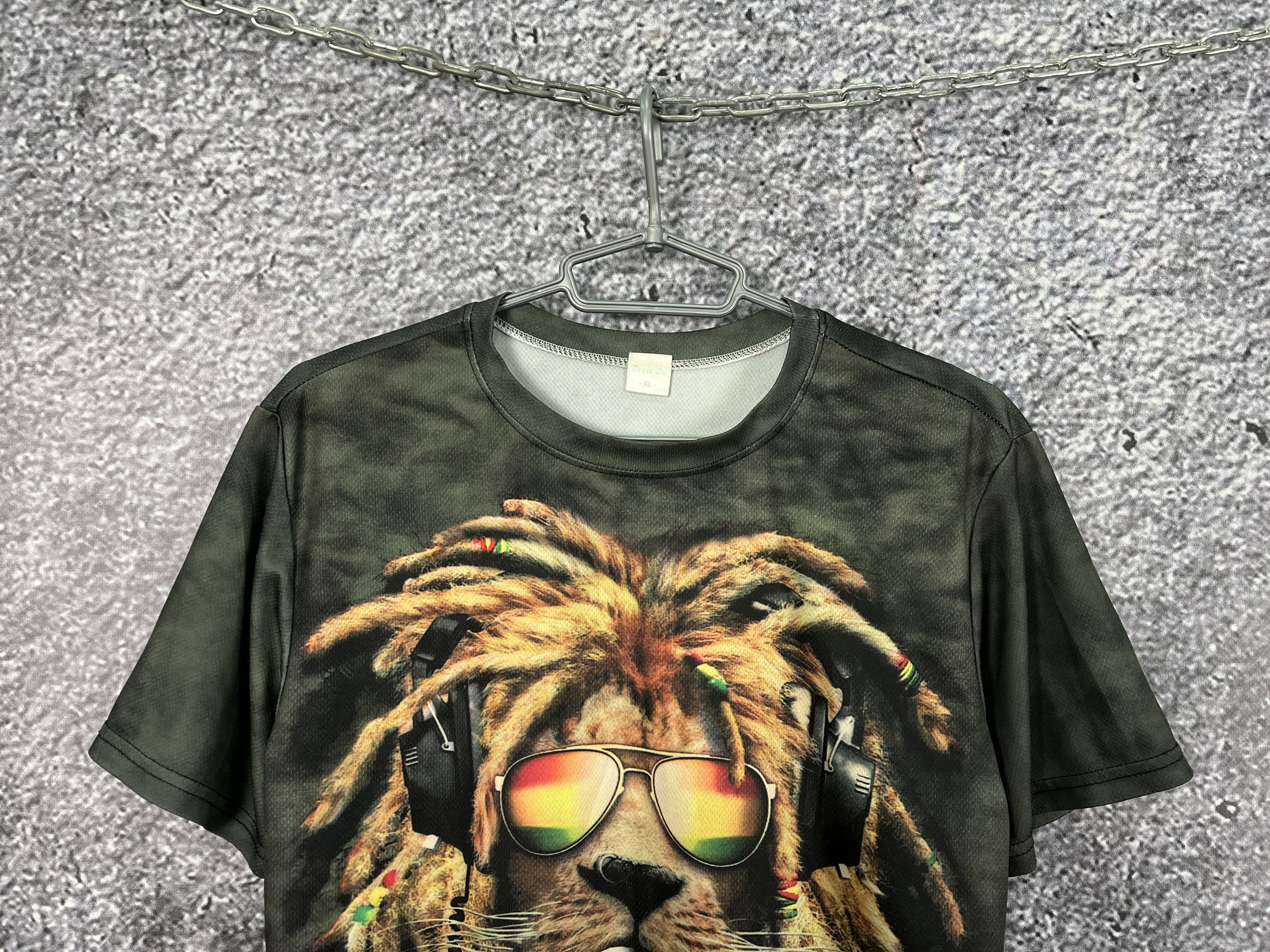 Vintage Men’s Rasta Tiger T-Shirt Big Logo Lion Jamaica Y2K Size XL Size US XL / EU 56 / 4 - 2 Thumbnail