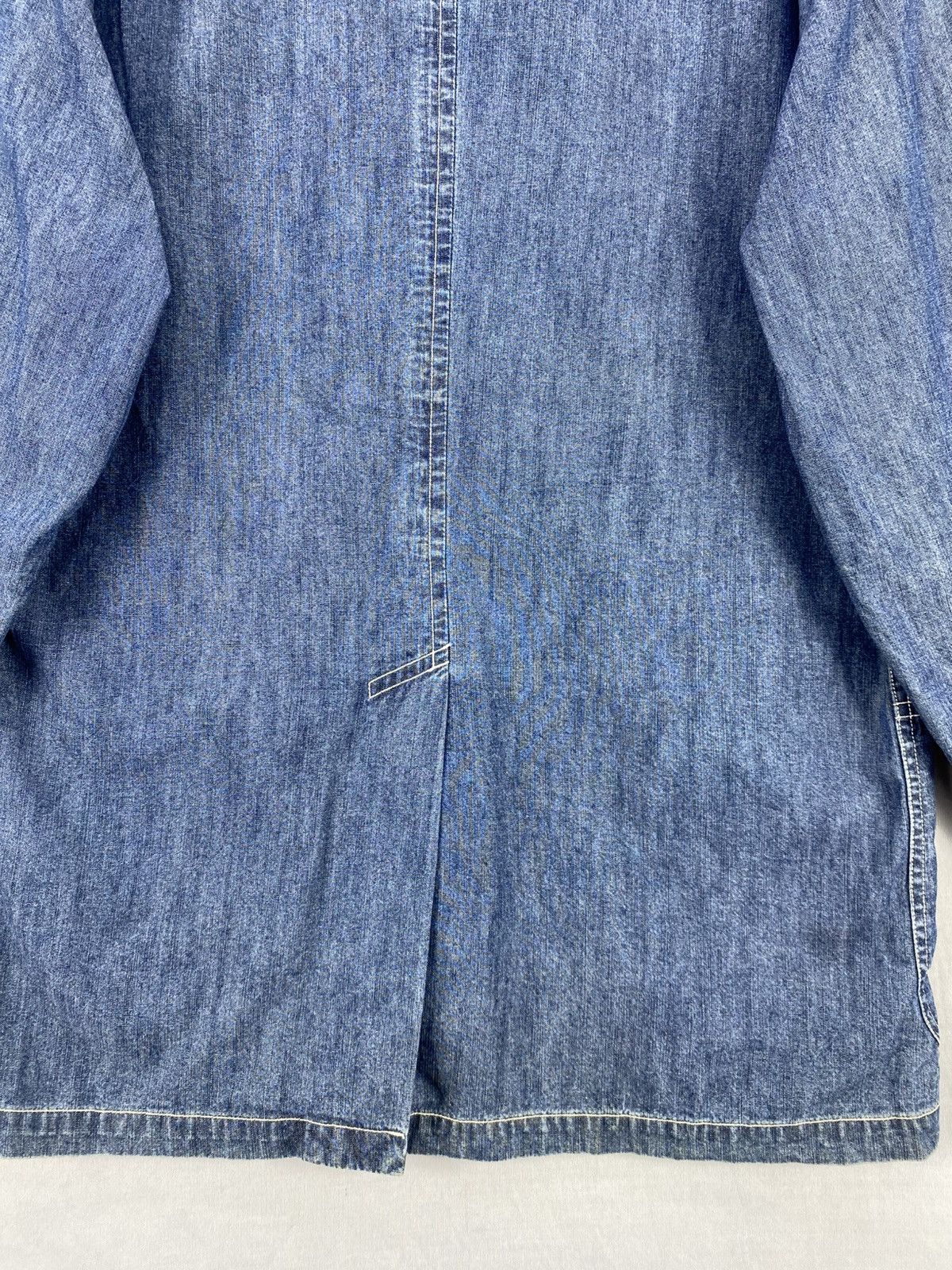 Japanese Brand Vintage IY Basics Chore Denim Jacket By Issey Miyaki Size US L / EU 52-54 / 3 - 8 Thumbnail