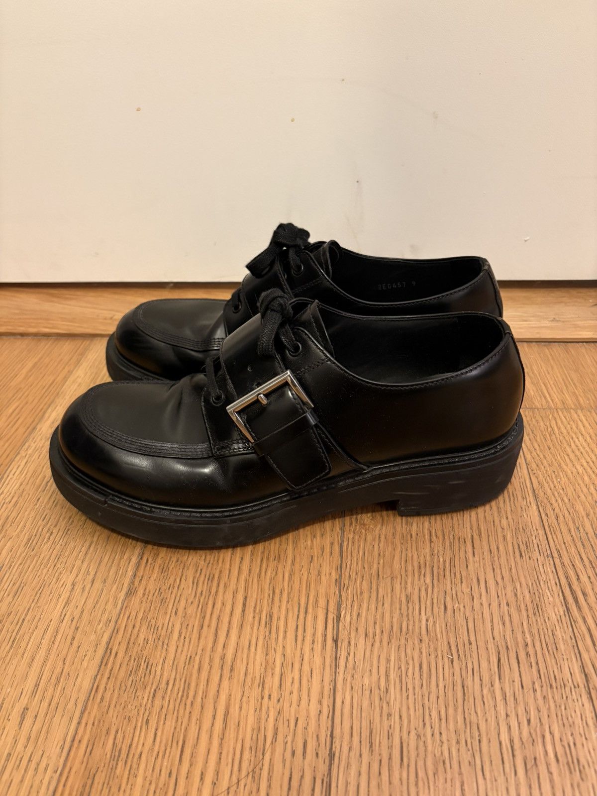 Prada Prada Brushed leather Derby Size US 9 / EU 42 - 2 Thumbnail