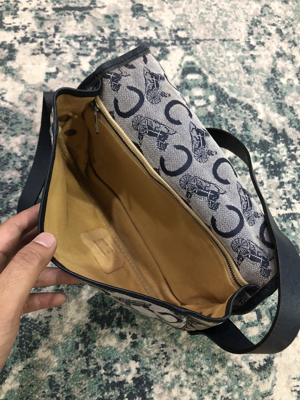 Celine Authentic Vintage CELINE Bag Shoulder Size ONE SIZE - 20 Thumbnail