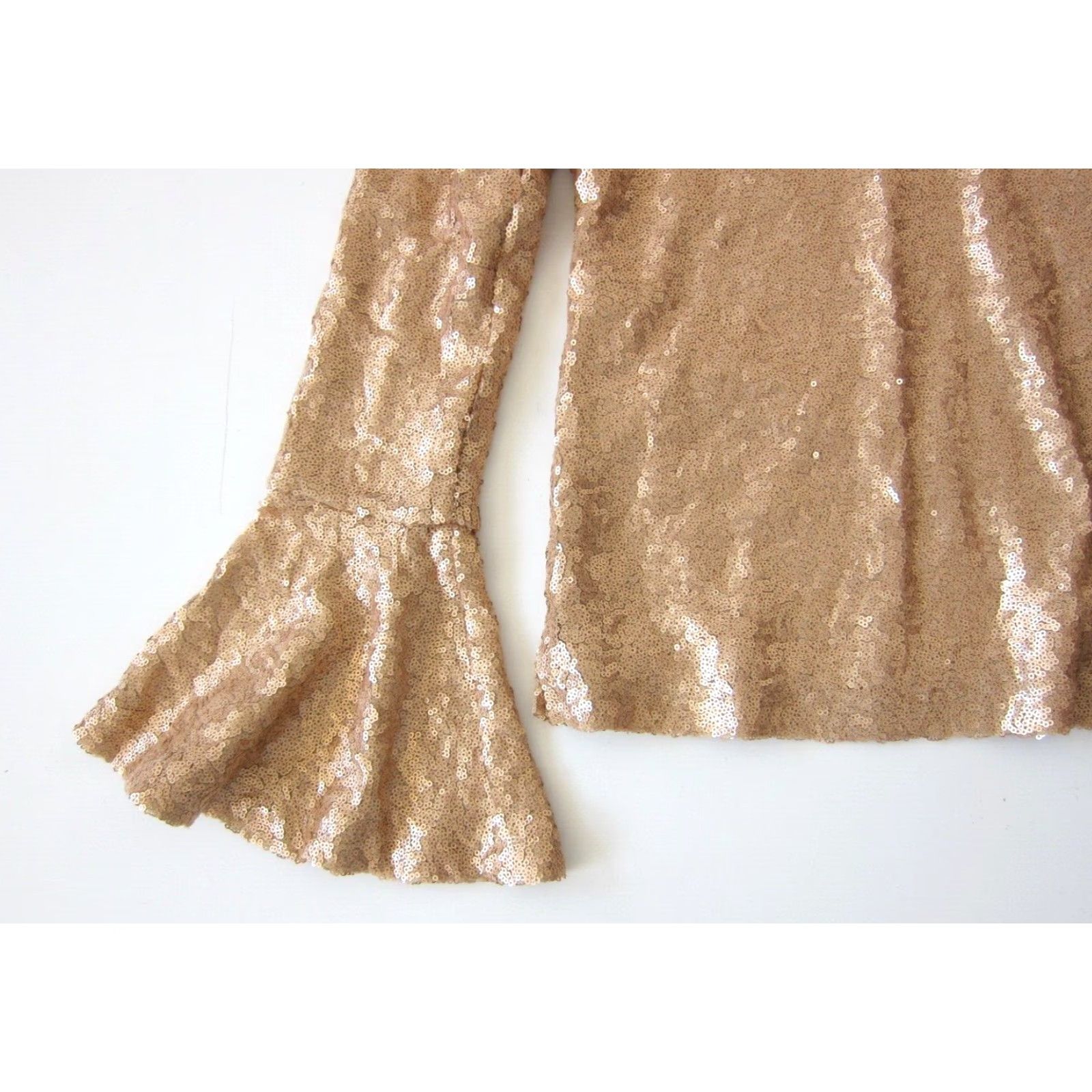 Vintage Halogen Blouse Pink V-Neck Long Sleeve Beaded Sparkly Sequin Flare Top Small Women Size S / US 4 / IT 40 - 6 Thumbnail