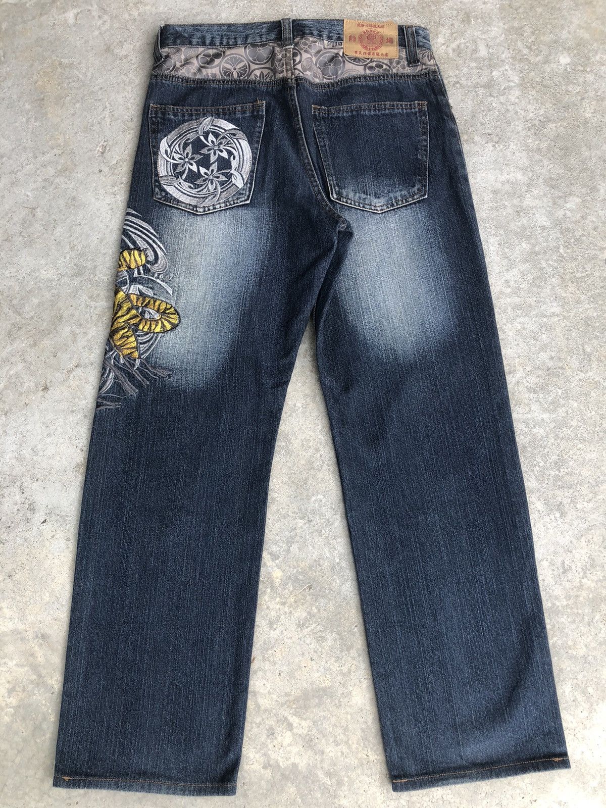 Japanese Brand Japanese Buden Tiger Embroidered Jeans Distressed Jeans Size US 31 - 2 Thumbnail