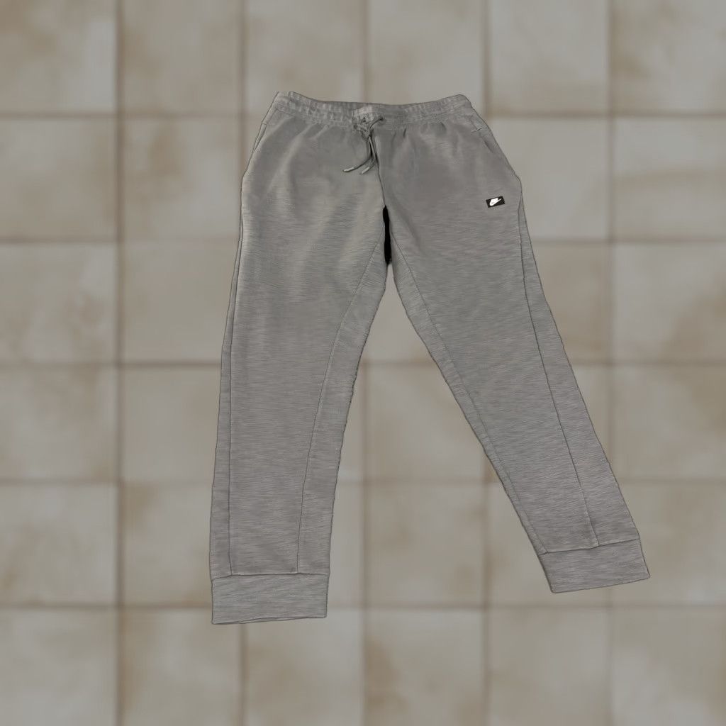 Nike Nike Pants Mens XL Gray Knit Joggers Slim Tapered Zip Pocket Athletic Pants Size US 36 / EU 52 - 1 Thumbnail