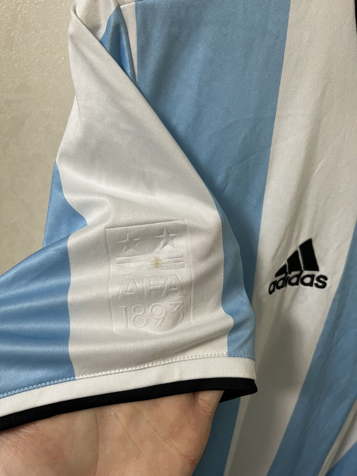 Adidas × Vintage Adidas Argentina 16/17 Home Vintage Jersey Size US L / EU 52-54 / 3 - 8 Thumbnail