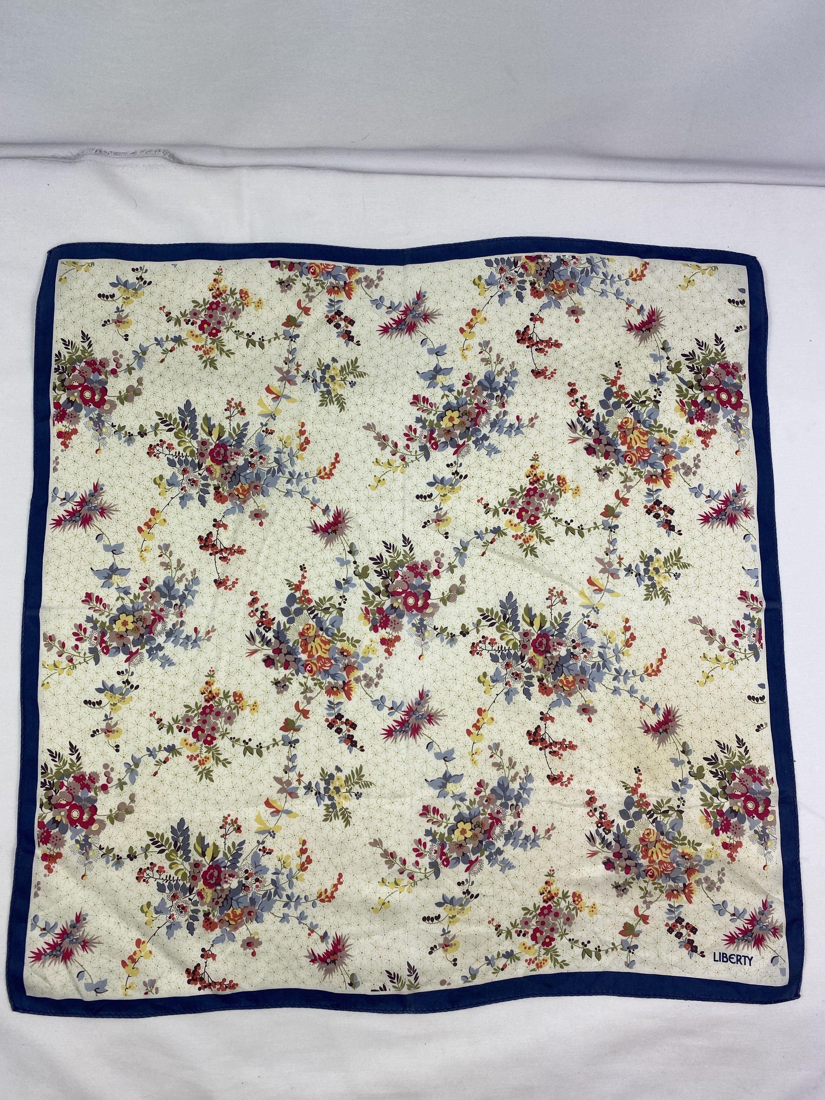 Liberty × Vintage Liberty Handkerchief / Bandana / Neckerchief Size ONE SIZE - 3 Thumbnail