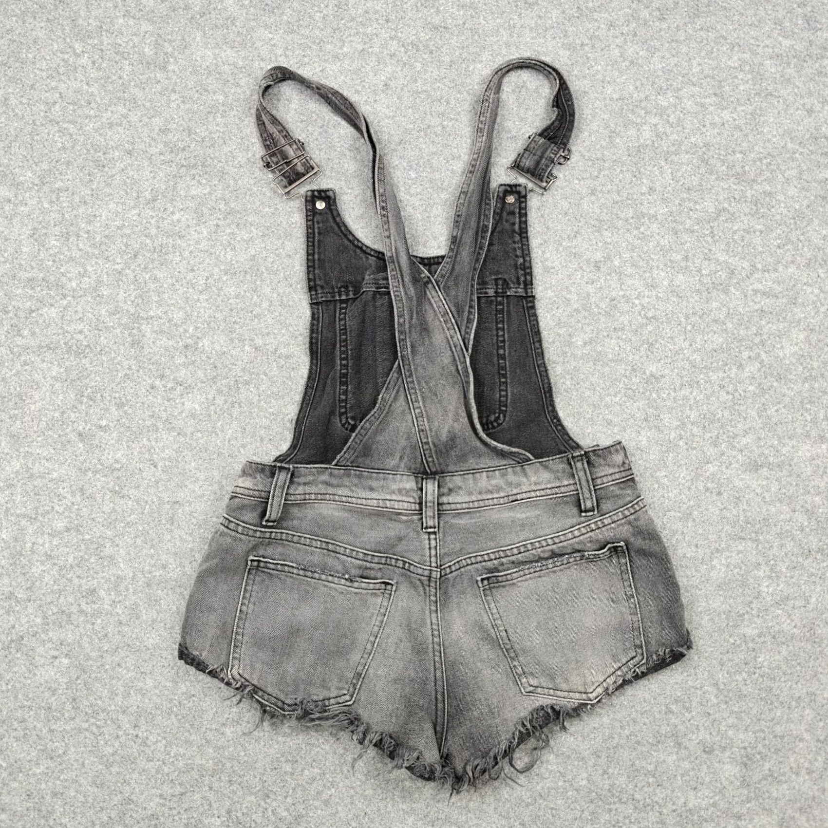 Vintage We The Free Shortalls Overalls Womens 25 Gray Denim Frayed Adjustable Straps Size 42" / US 20 - 4 Thumbnail