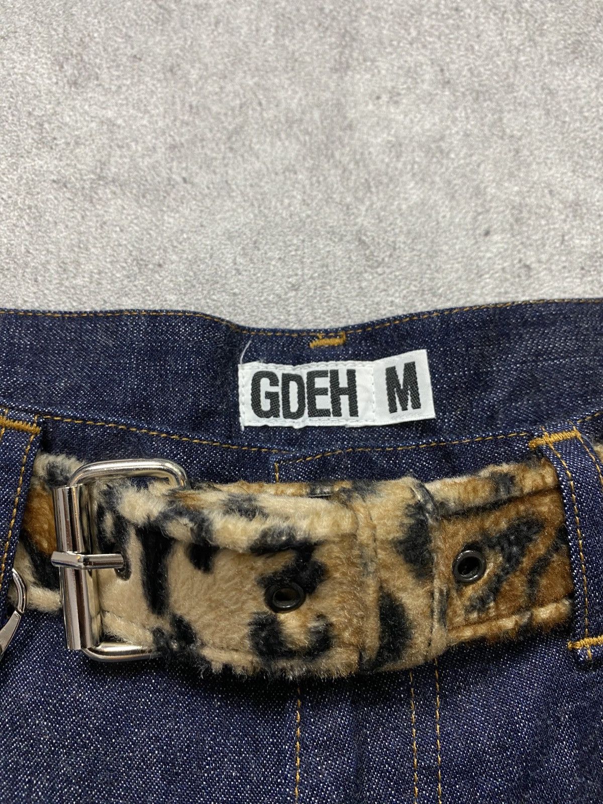 Good Enough × Hiroshi Fujiwara × Japanese Brand 2000s Good Enough Hirosi fujiwara double knee jorts Size US 34 / EU 50 - 3 Thumbnail