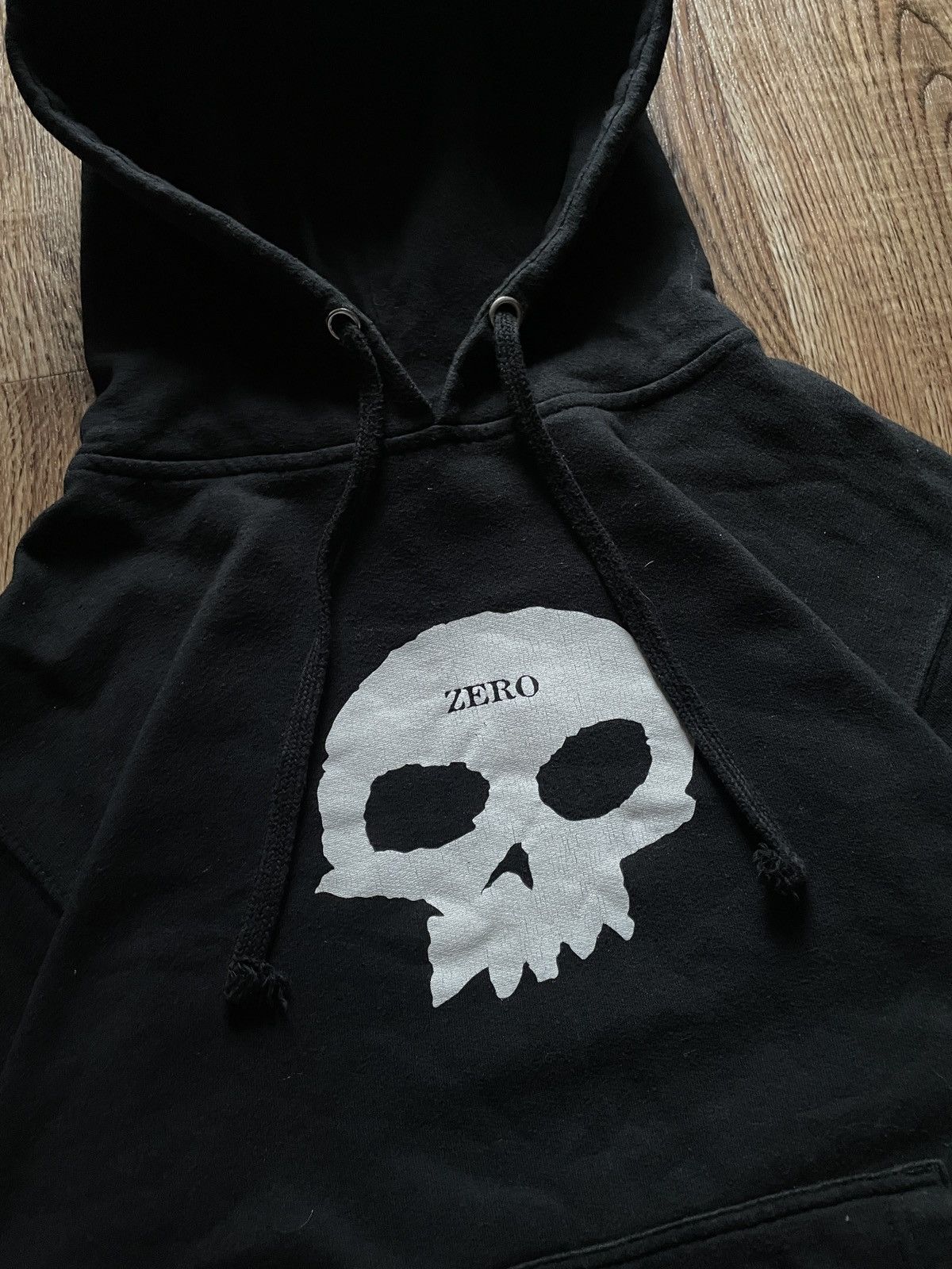 Vintage Vintage Zero Skateboards hoodie Size US S / EU 44-46 / 1 - 3 Thumbnail