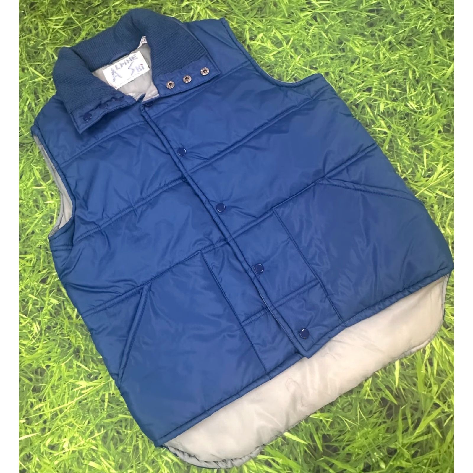 Vintage VINTAGE Alpine Ski Blue Puffer Vest Mens M Size Blue Nylon Snap Warm Quilted Lined Stand-Up Collar Casual Outdoor Sportsman Ski Size US M / EU 48-50 / 2 - 2 Thumbnail