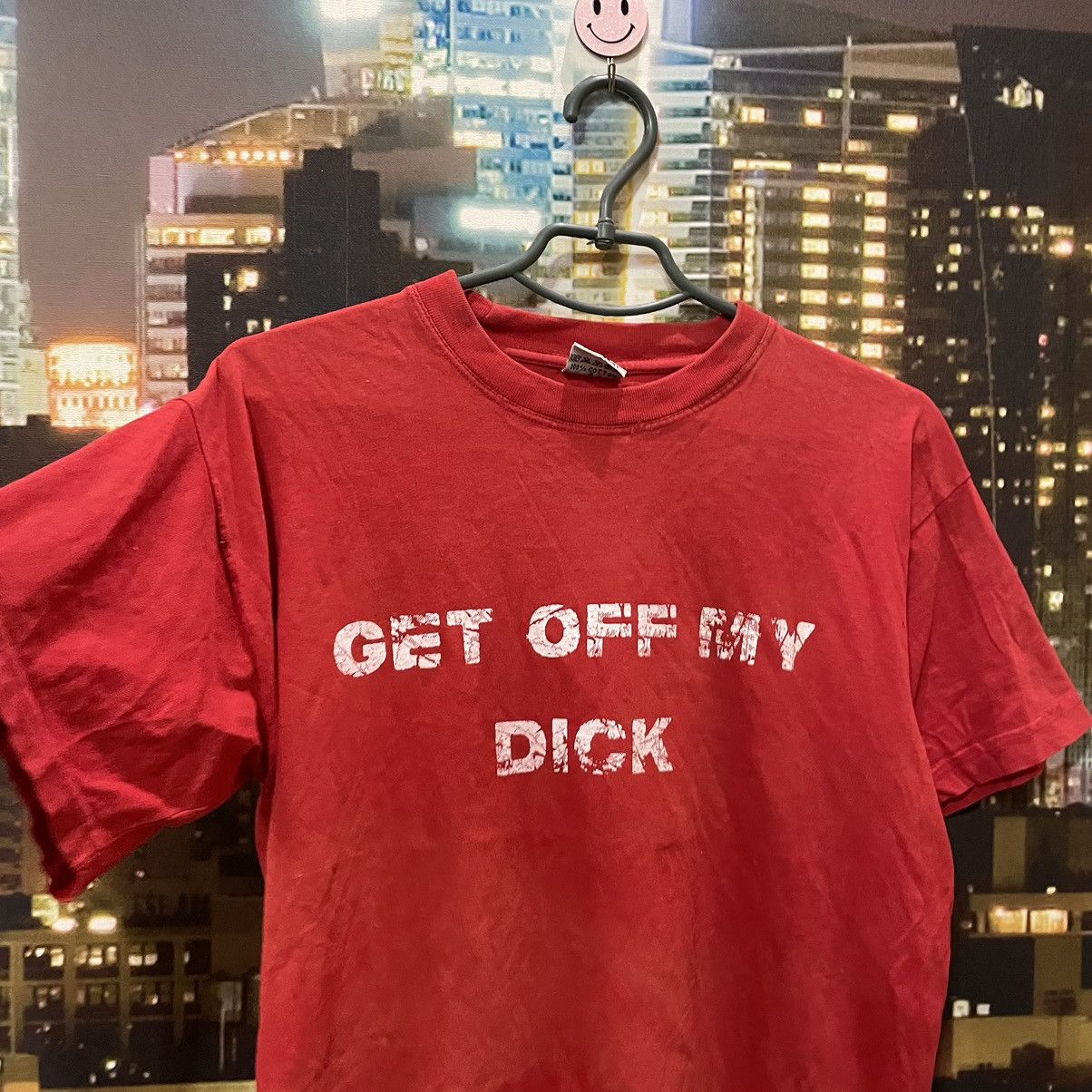 Band Tees VINTAGE Y2K RED TEE GET OFF MY DICK PENIS FUNNY PORNO Size US M / EU 48-50 / 2 - 3 Thumbnail
