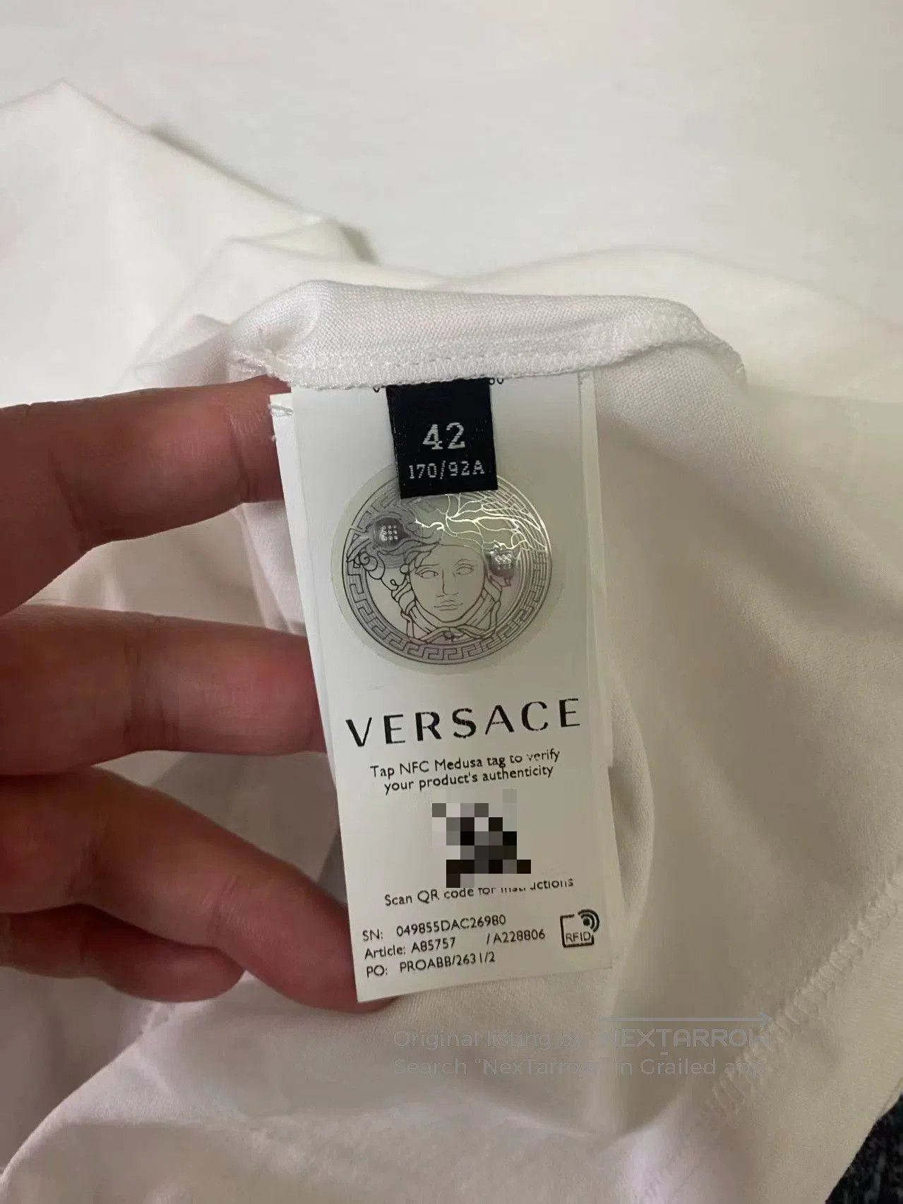 Versace Versace GV Embroidered Crewneck T-Shirt. Size US XS / EU 42 / 0 - 4 Thumbnail