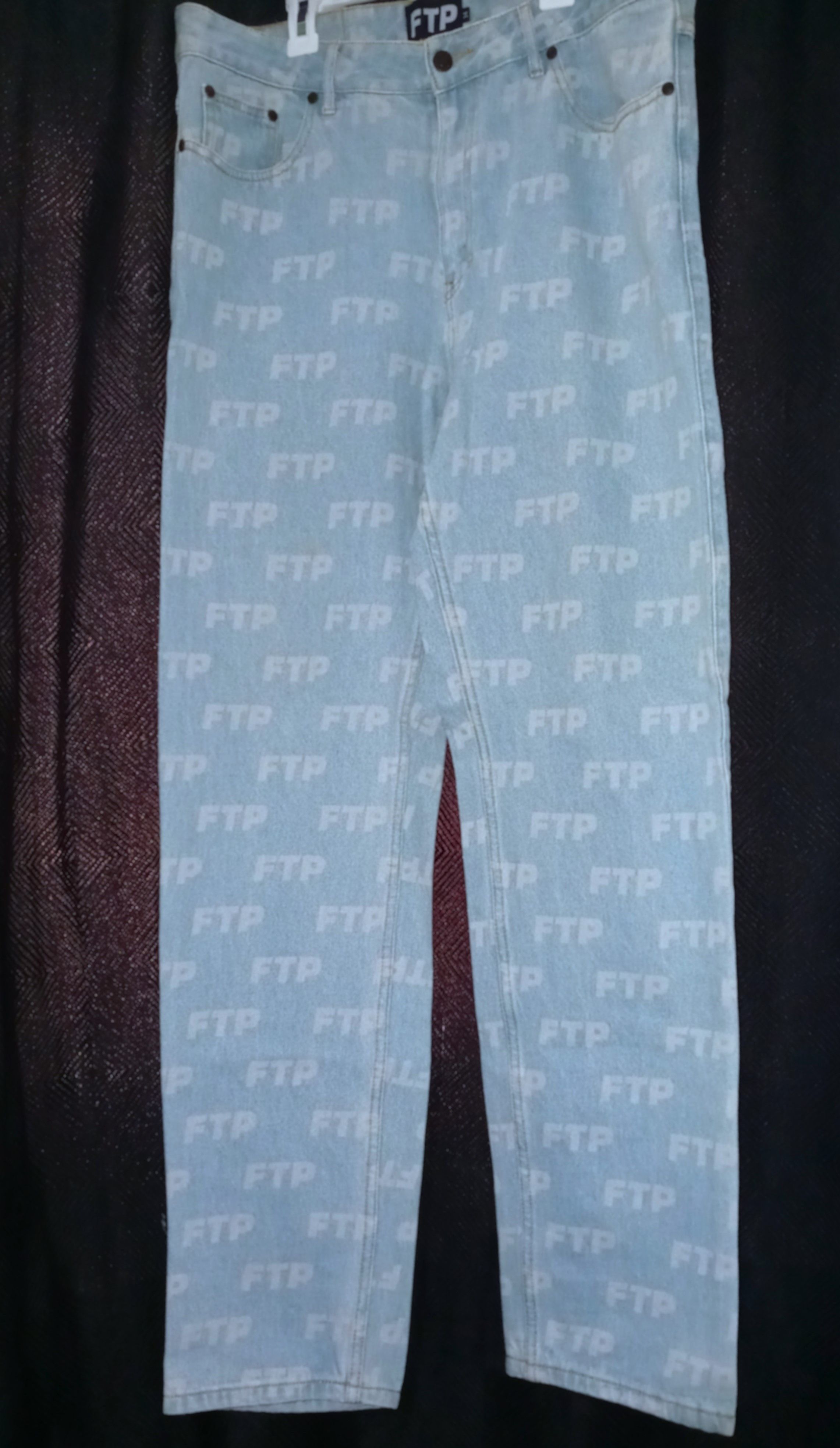 パンツ FTP ALL OVER PRINT PANTS Ftp All Over Logo Pants Indigo Denim | eBay