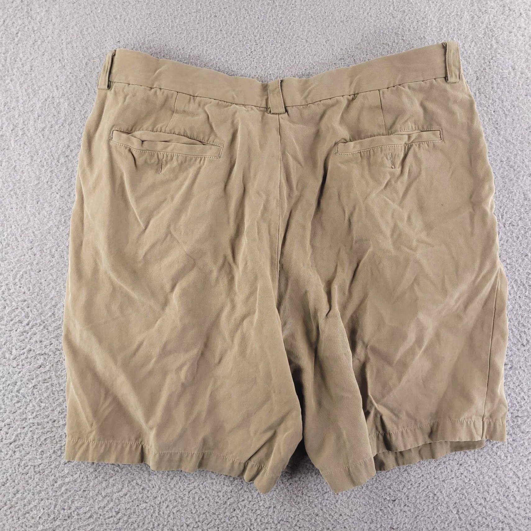 Tommy Bahama Tommy Bahama Shorts Mens 35 Brown Silk Chino 100% Silk Brown Mens 35 Wool? Wait. No. Size US 35 - 5 Thumbnail