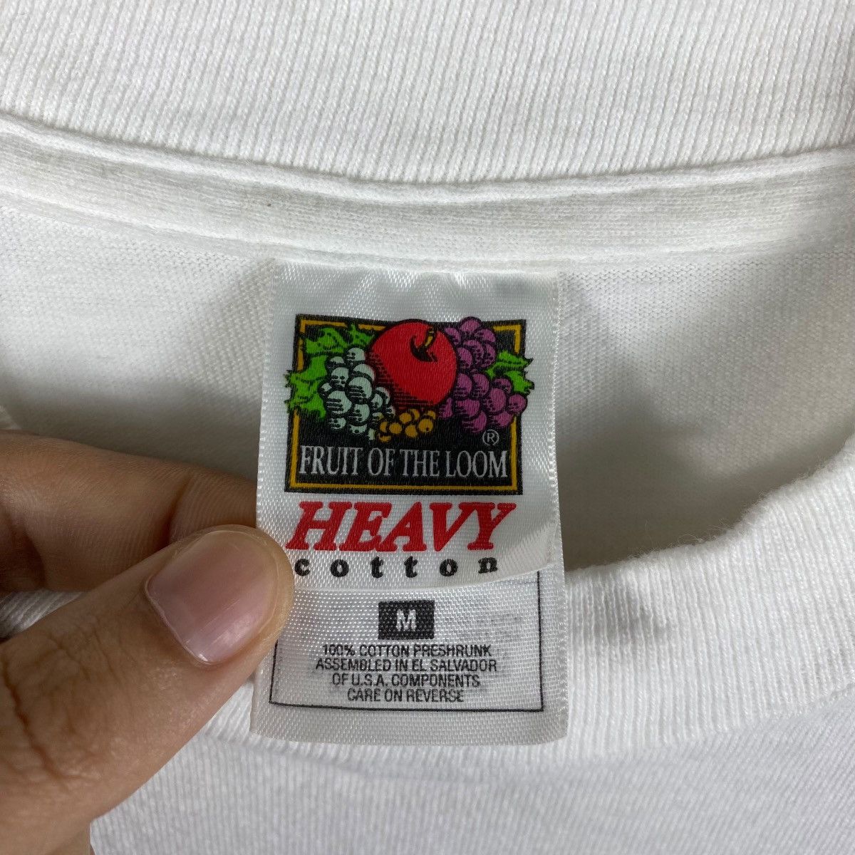 Vintage Vintage 90's The METROPOLITAN MUSEUM Of ART Hippo Tee Size US M / EU 48-50 / 2 - 6 Thumbnail