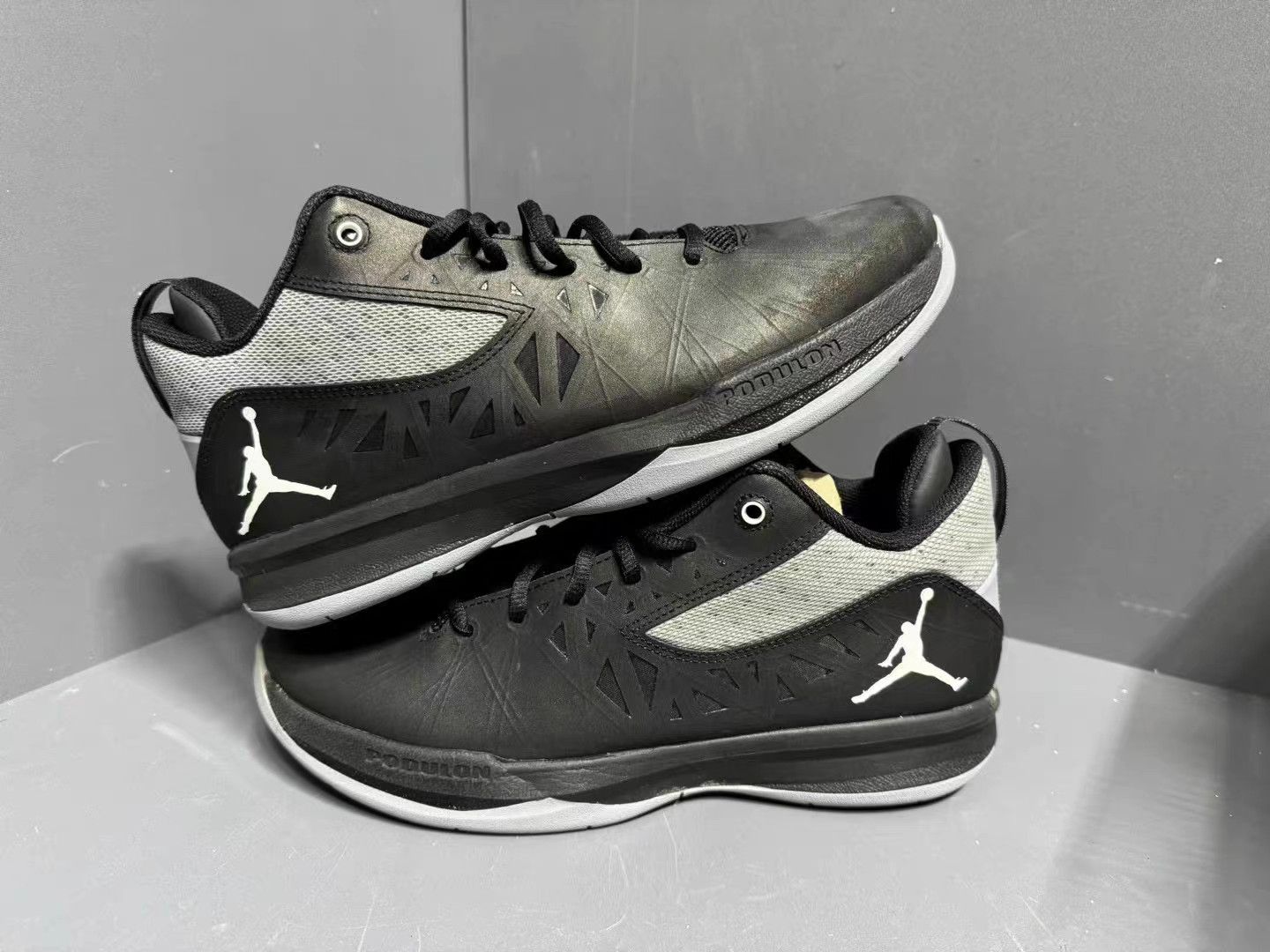 Jordan Brand Air Jordan CP3.V Basketball Shoes K15 Size US 9.5 / EU 42-43 - 4 Thumbnail