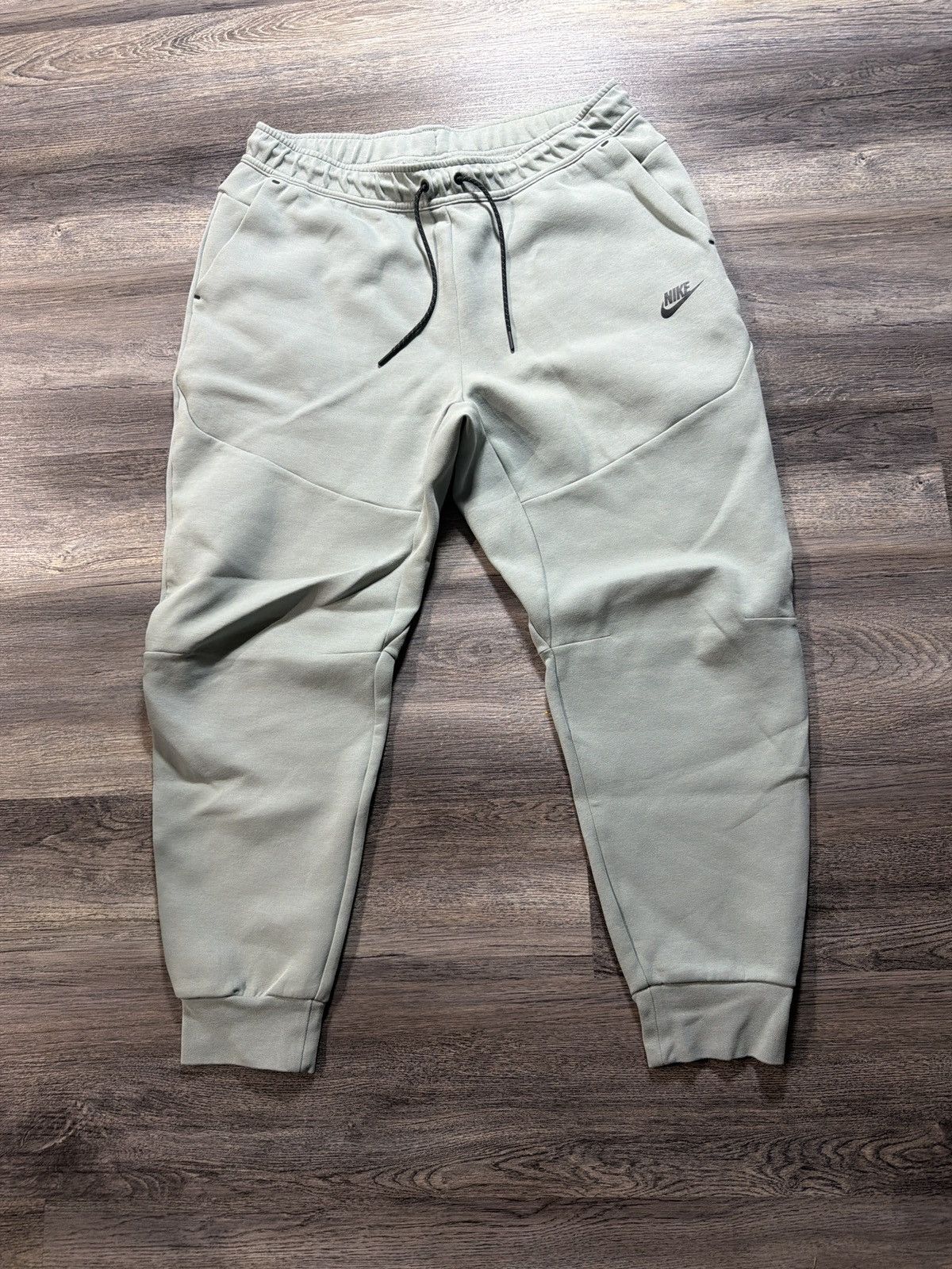 Nike Nike Tech Sweatpants Seafoam Size US 36 / EU 52 - 1 Thumbnail