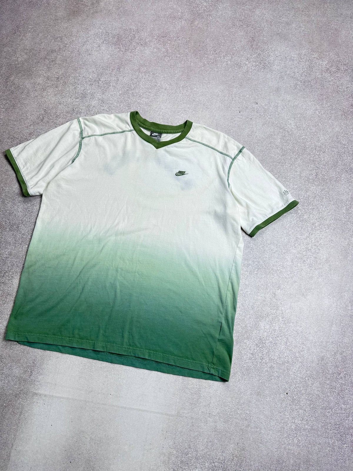 Nike Vintage 90s Nike Barcelona Olympics Faded T-shirt XL Size US XL / EU 56 / 4 - 3 Thumbnail