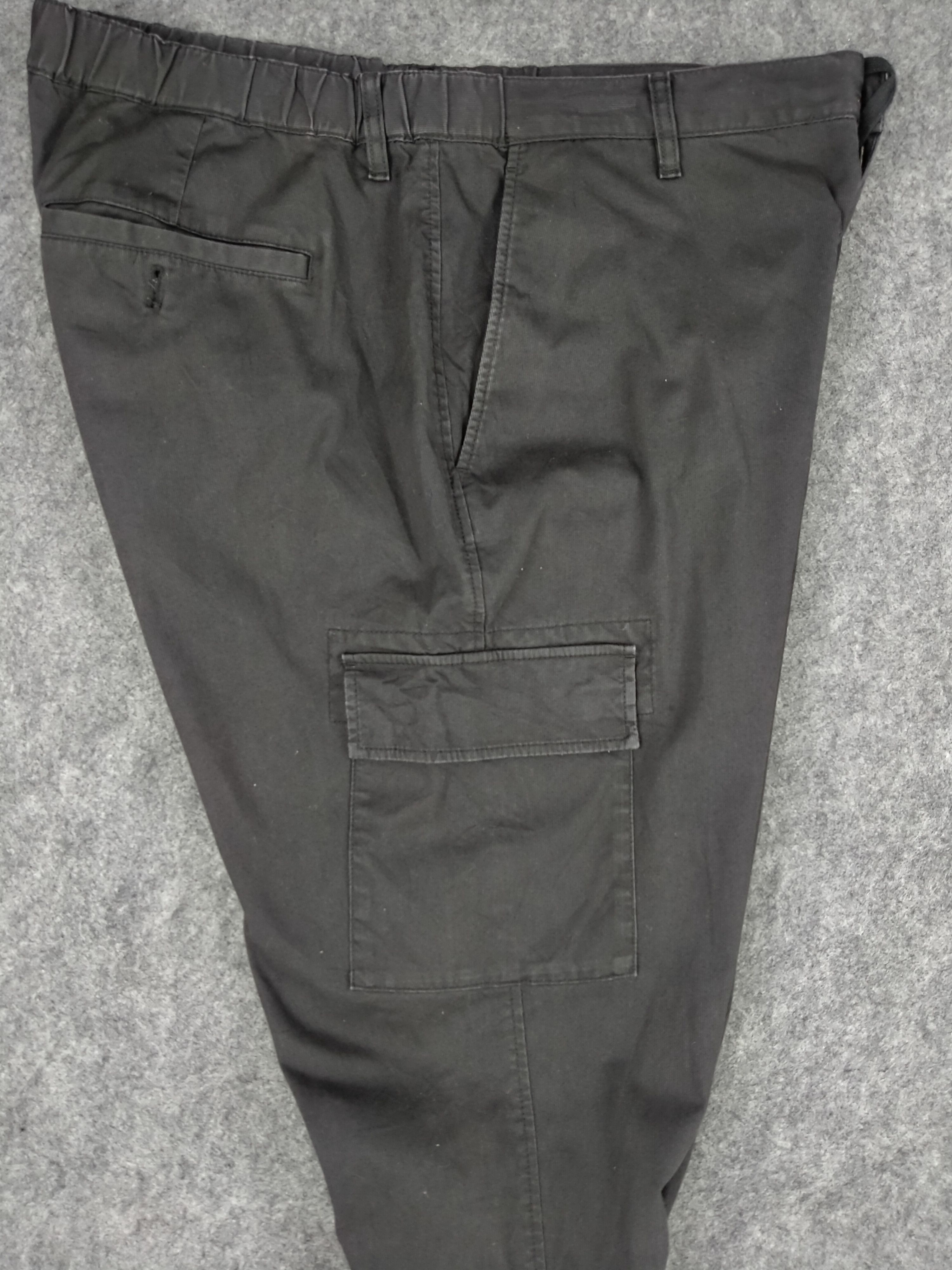 Japanese Brand Uniqlo Japanese Brand Cargo Multi Pocket Pants 33x28.5 CP092 Size US 32 / EU 48 - 5 Thumbnail