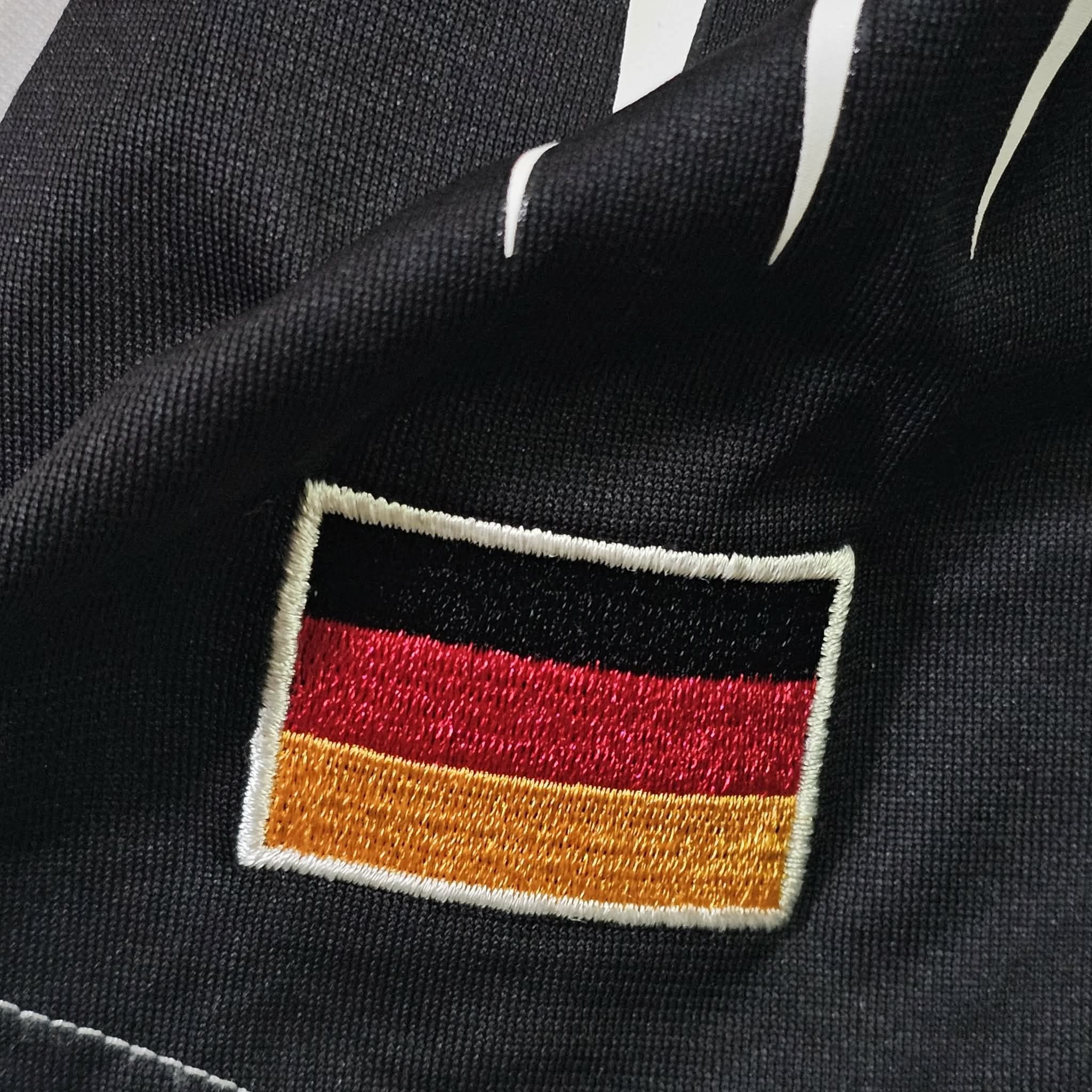 Adidas Germany Vintage Y2K Adidas Soccer Jersey Size US L / EU 52-54 / 3 - 9 Thumbnail