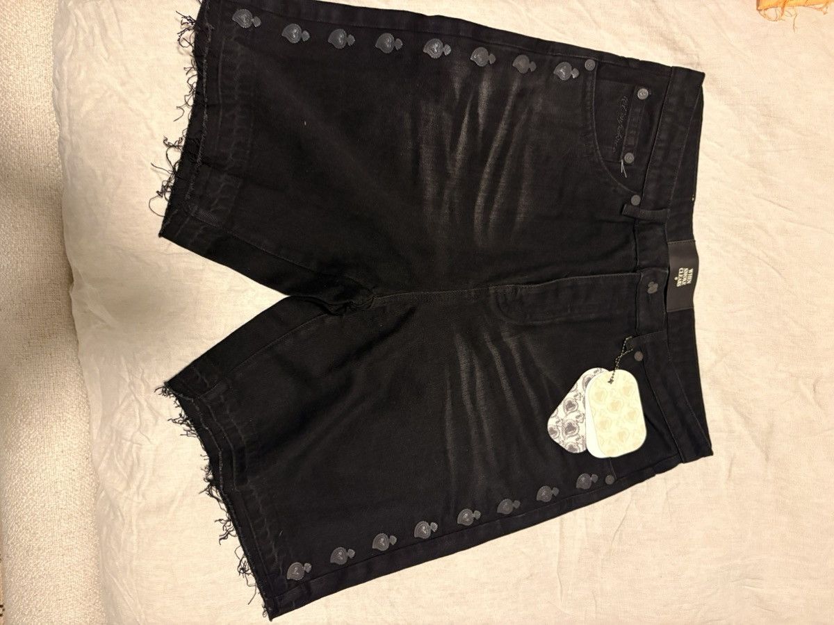 Whensmokeclears WHENSMOKECLEARS Denim Heartwear Shorts Size US 36 / EU 52 - 1 Thumbnail