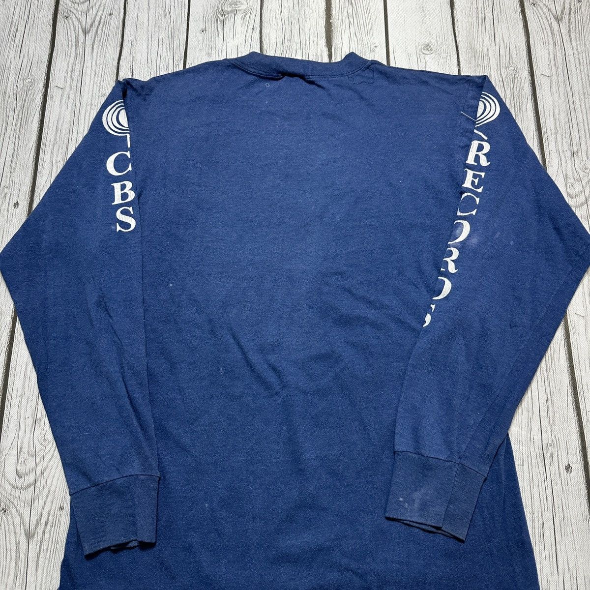 Vintage Vintage CBS Records long sleeve tee Size US M / EU 48-50 / 2 - 4 Thumbnail