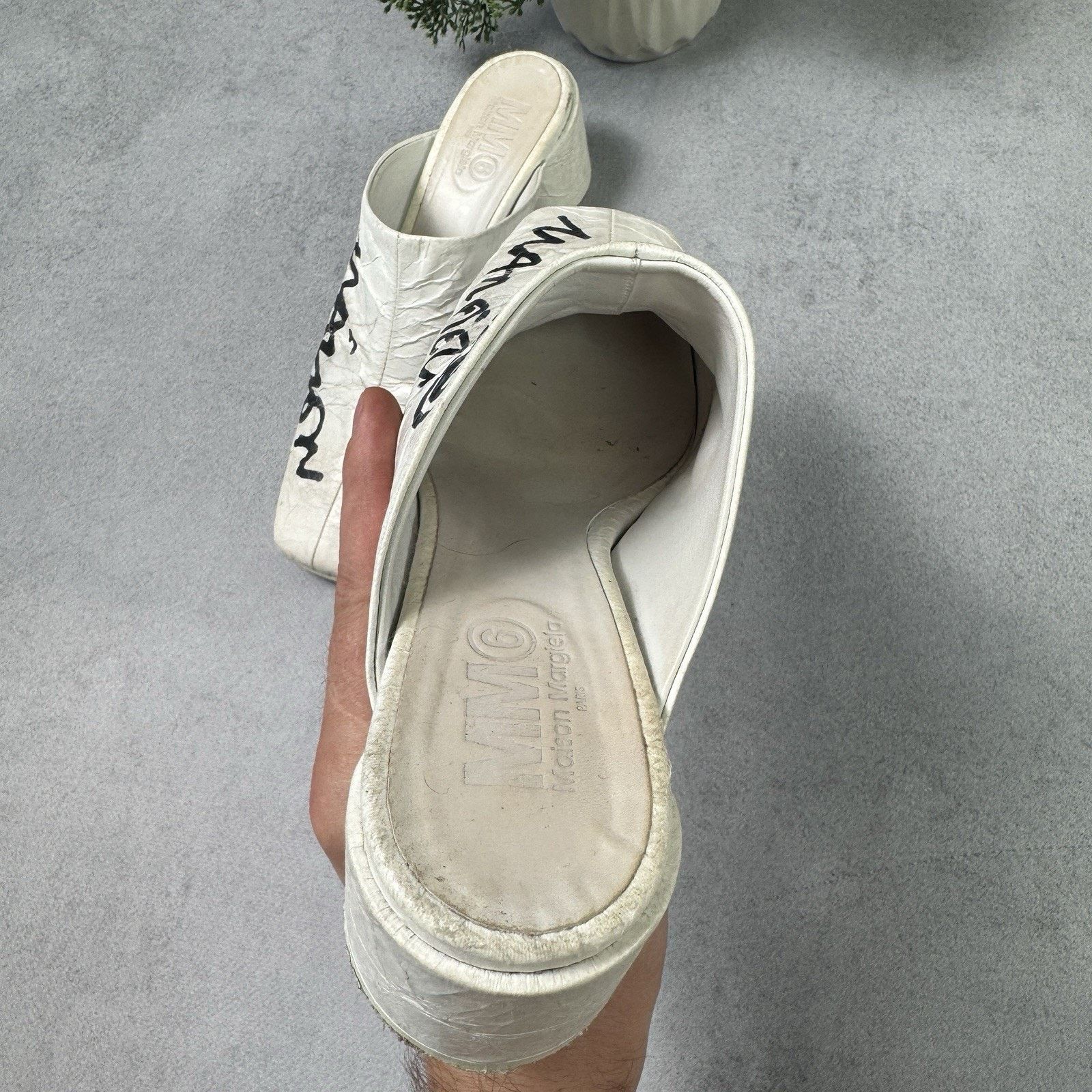 Maison Margiela Maison Margiela MM6 Mules White Size 37 Clogs US 7 Size US 7 / IT 37 - 10 Thumbnail