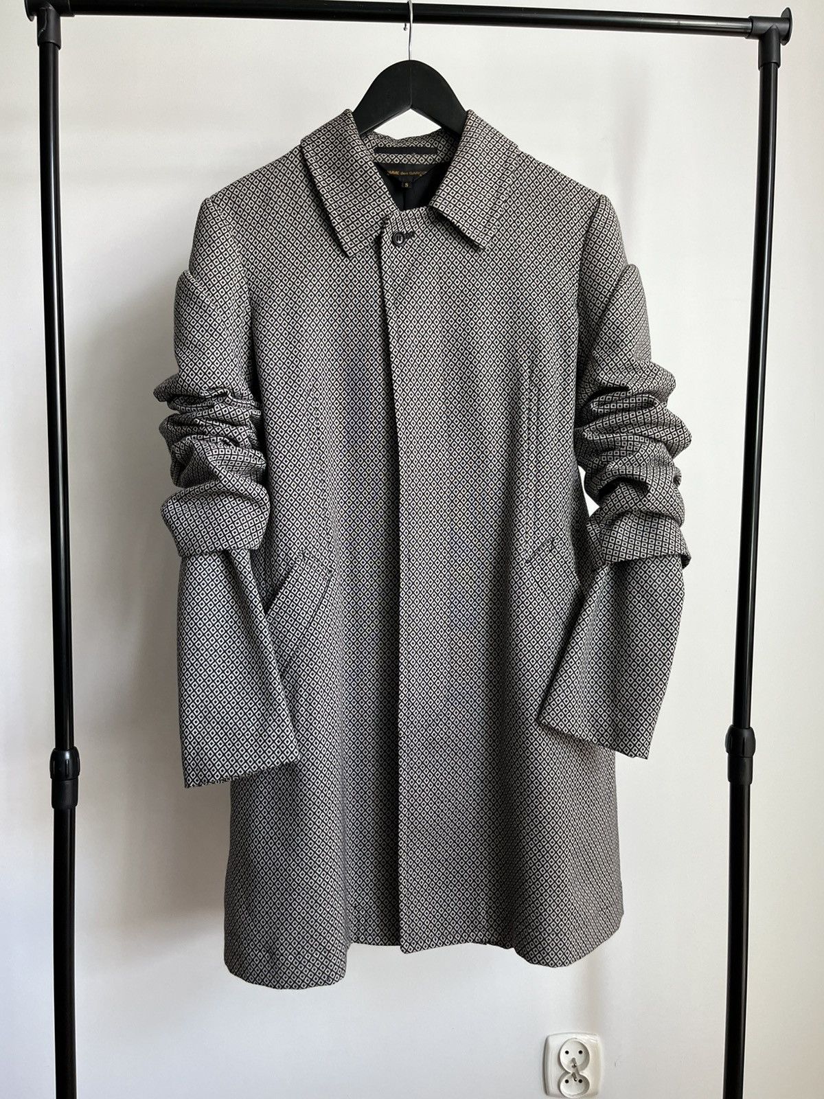 Comme des Garcons Archive Comme des Garçons AW04 runway double sleeve coat Size S / US 4 / IT 40 - 1 Thumbnail