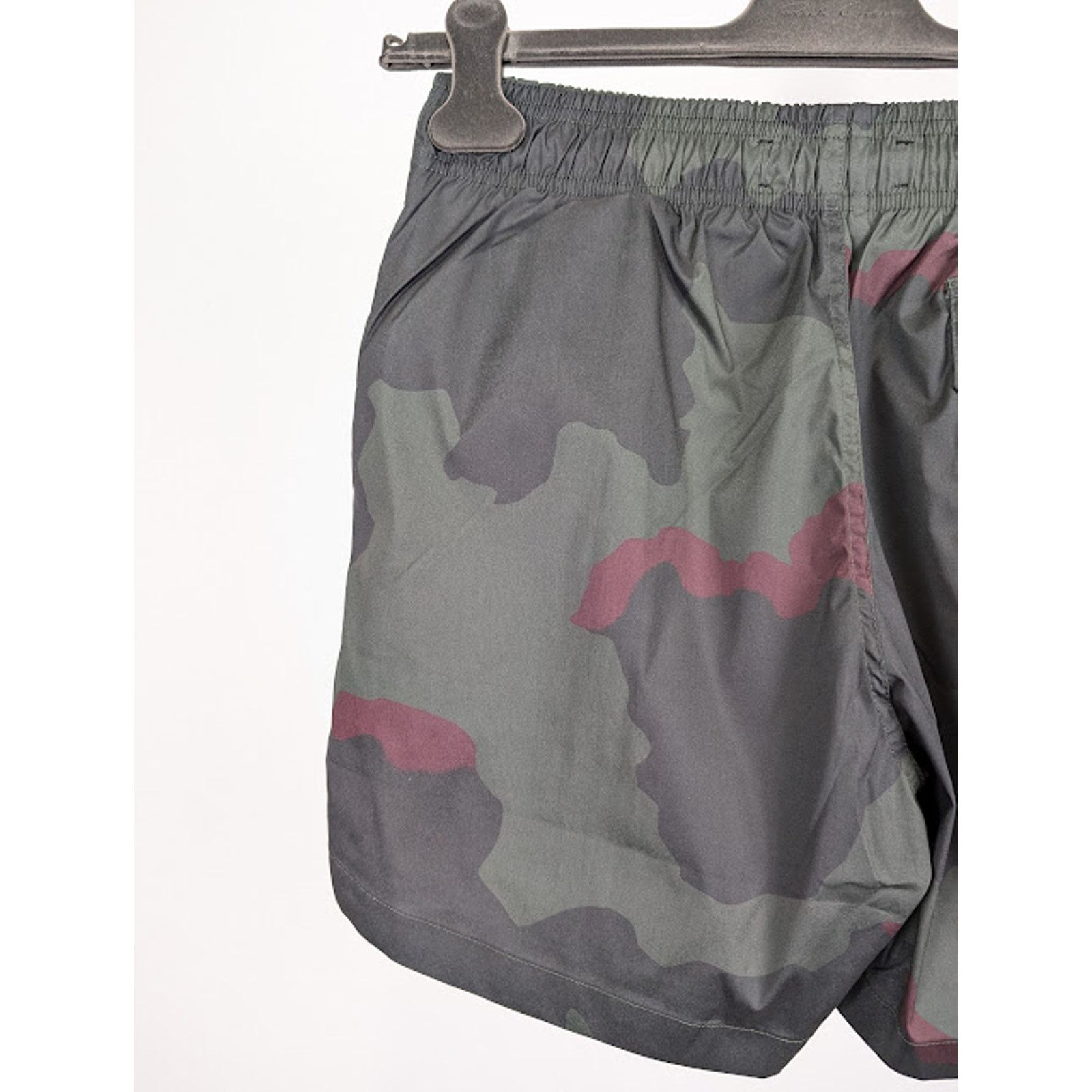 Amiri o1rshd1 Q:2 / Camo SwimTrunk in Military Green Size US 38 / EU 54 - 14 Thumbnail