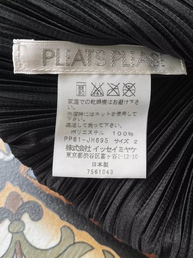 Issey Miyake Issey Miyake size:2 Black stepped pleated dress Size S / US 4 / IT 40 - 9 Thumbnail
