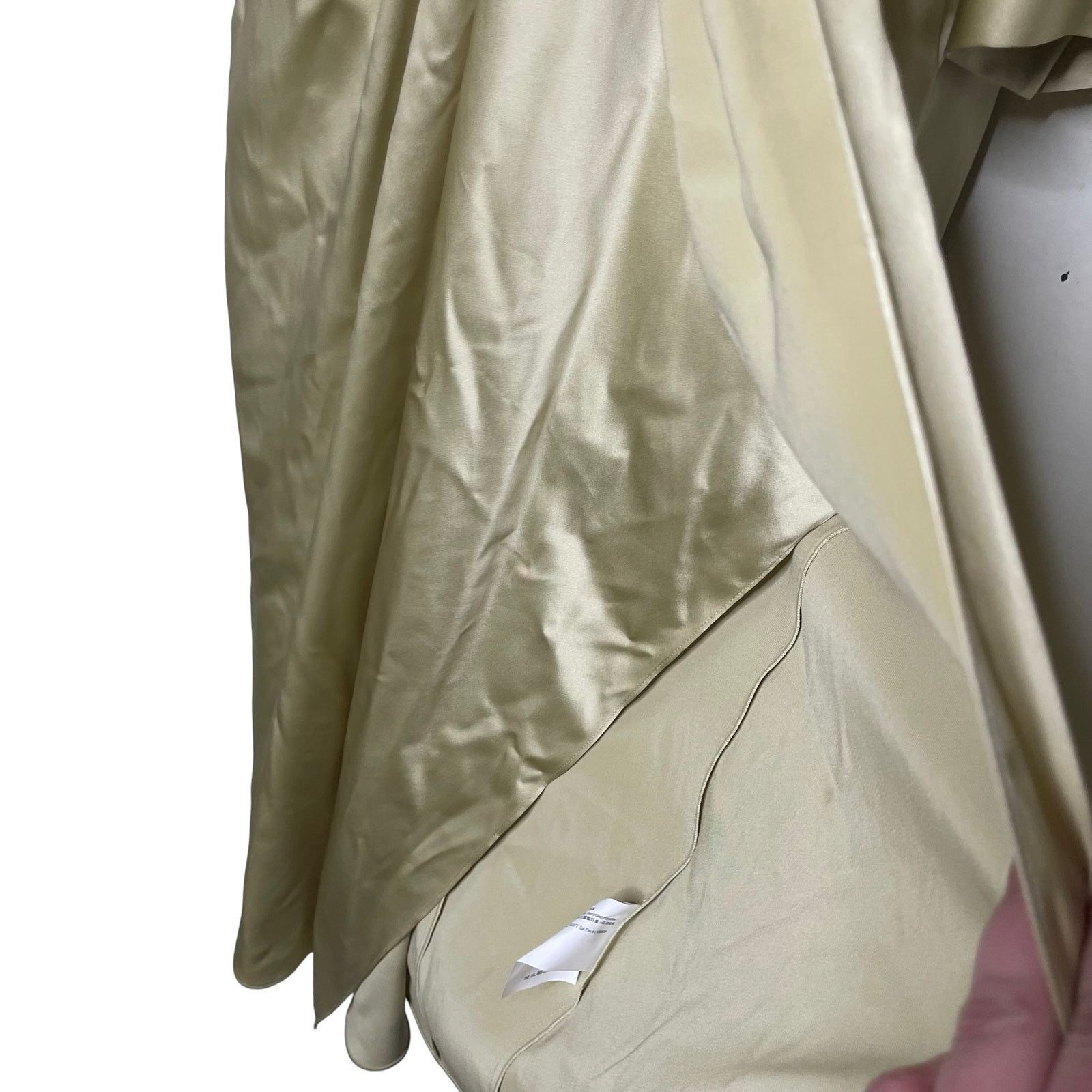 Theory Theory Twist Front Satin Midi Dress in Lime Green sz 00 Size XXS / US 00 / IT 34 - 6 Thumbnail