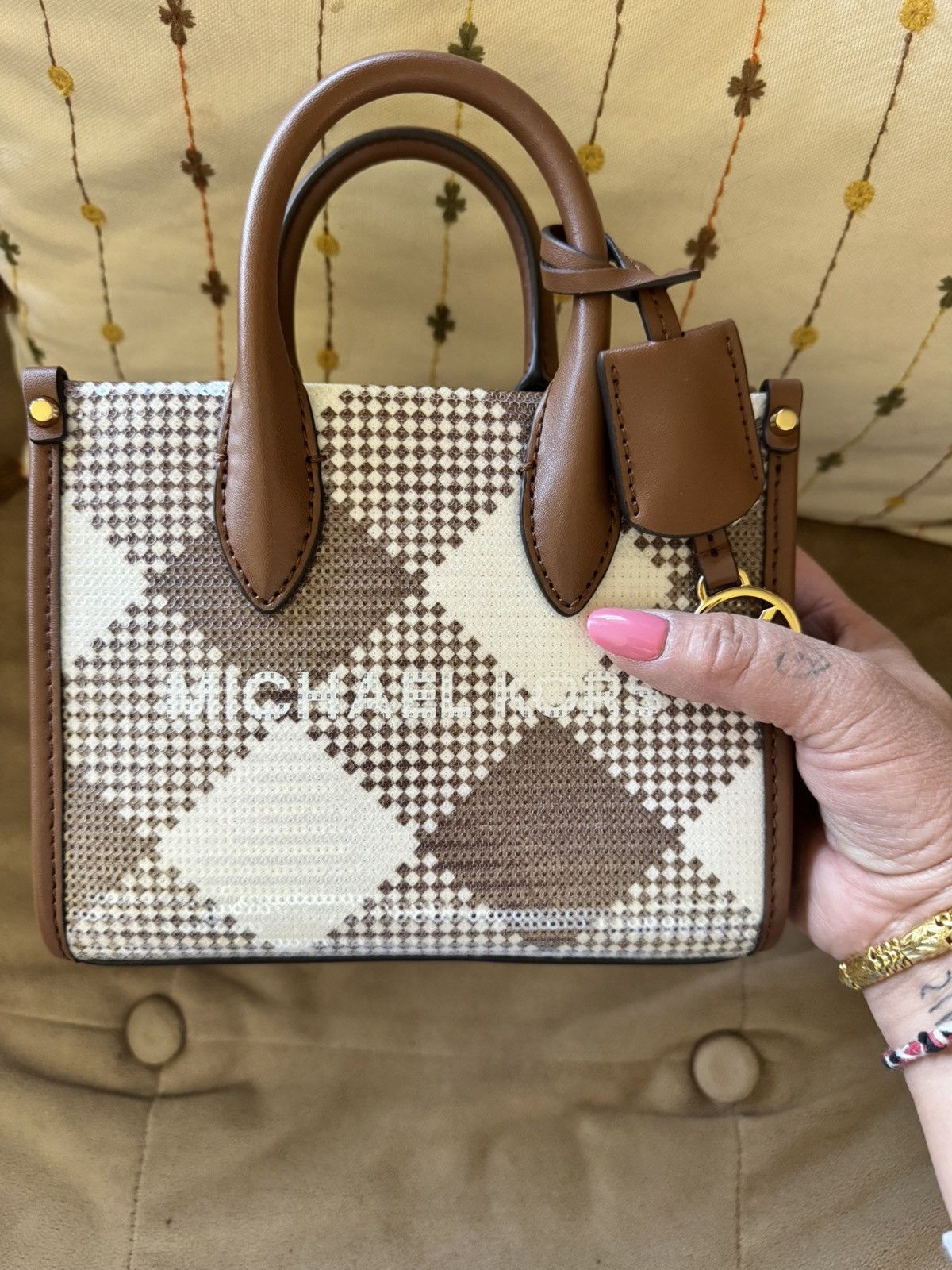 Michael Kors Michael Kors Brown & White Checkered Sequins/Leather Tote Size ONE SIZE - 3 Thumbnail