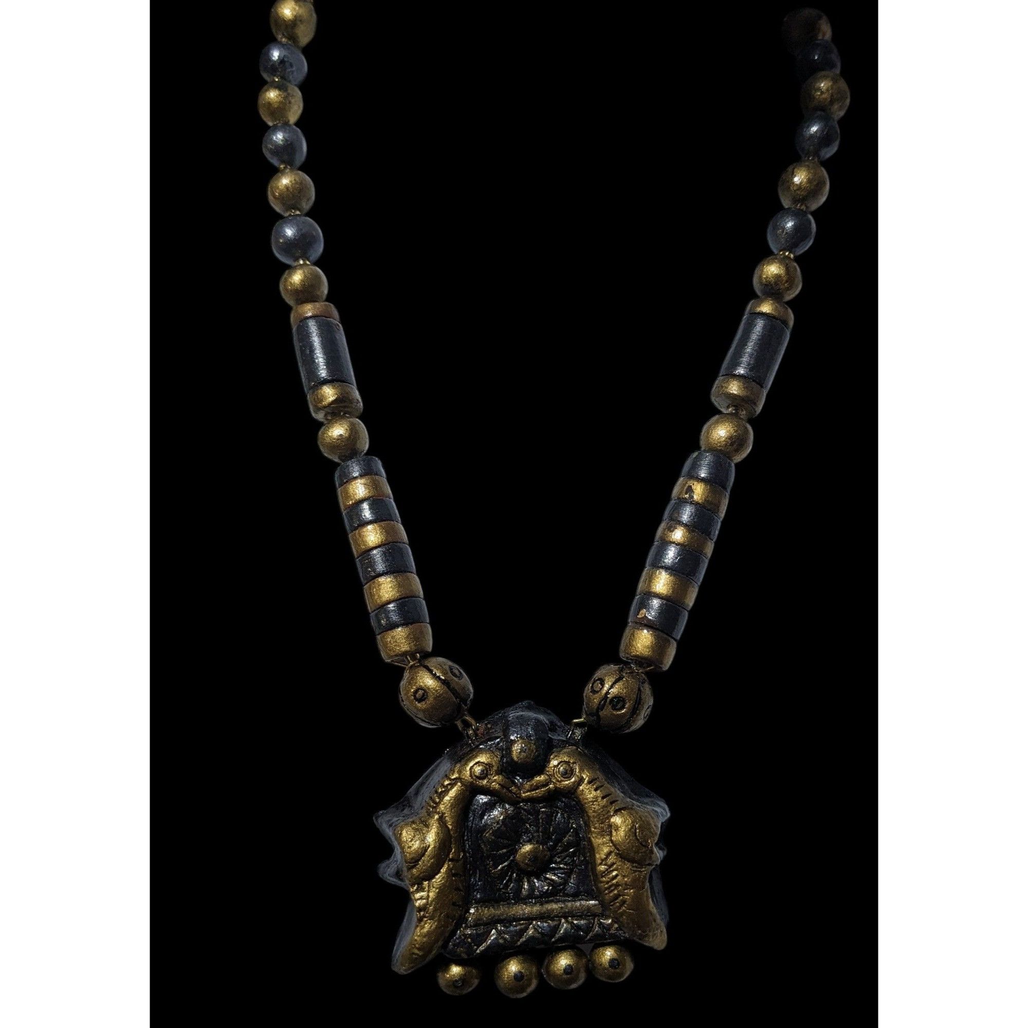 Other Vintage Terra Cotta Gold And Black Bird Beaded Pendant Neckl Size ONE SIZE - 3 Thumbnail
