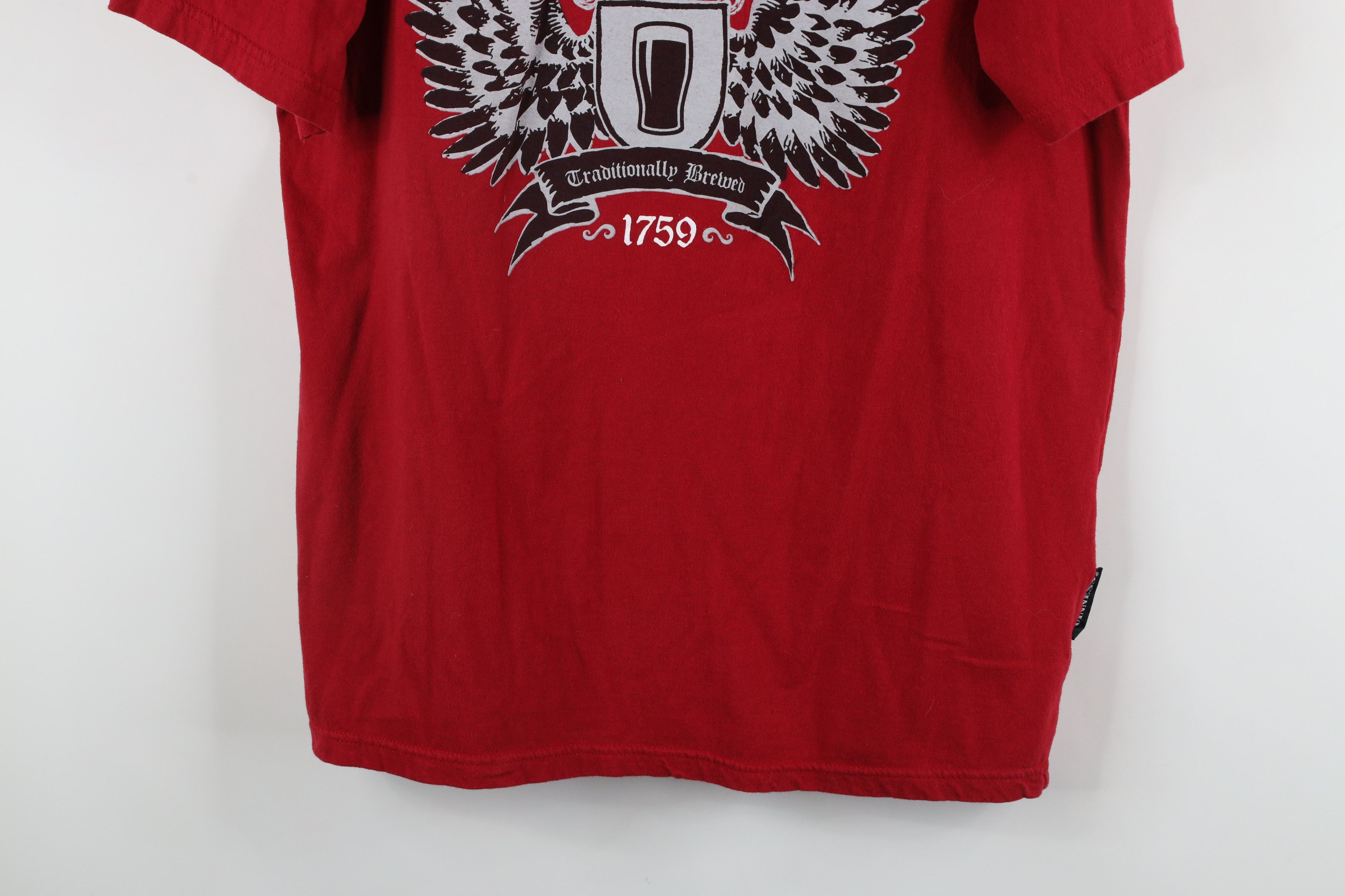 Vintage Vintage Guinness Beer Out Wings Short Sleeve T-Shirt Red Size US XL / EU 56 / 4 - 3 Thumbnail