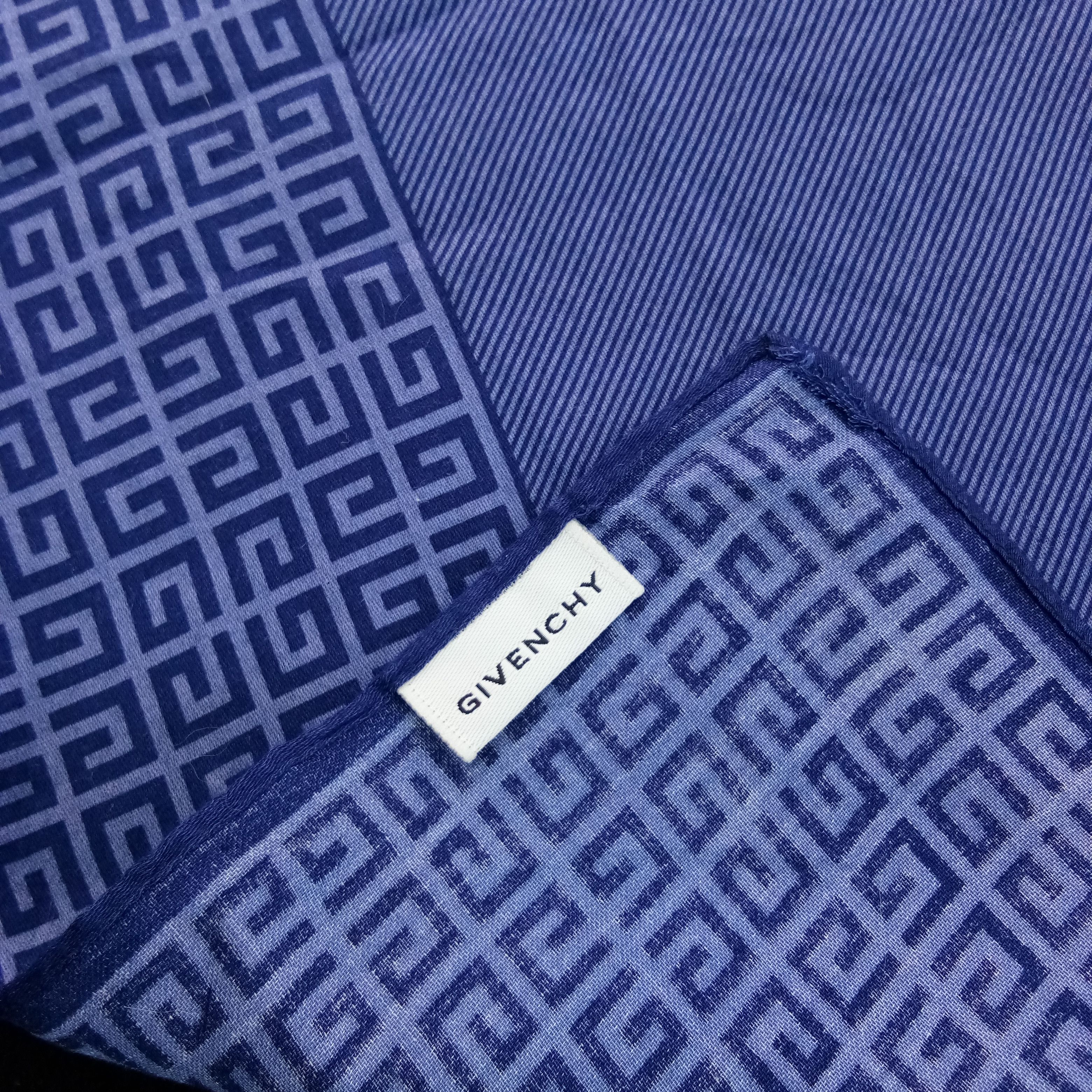 Givenchy Vintage Givenchy Handkerchief Neckerchief Bandana H011D Size ONE SIZE - 3 Thumbnail