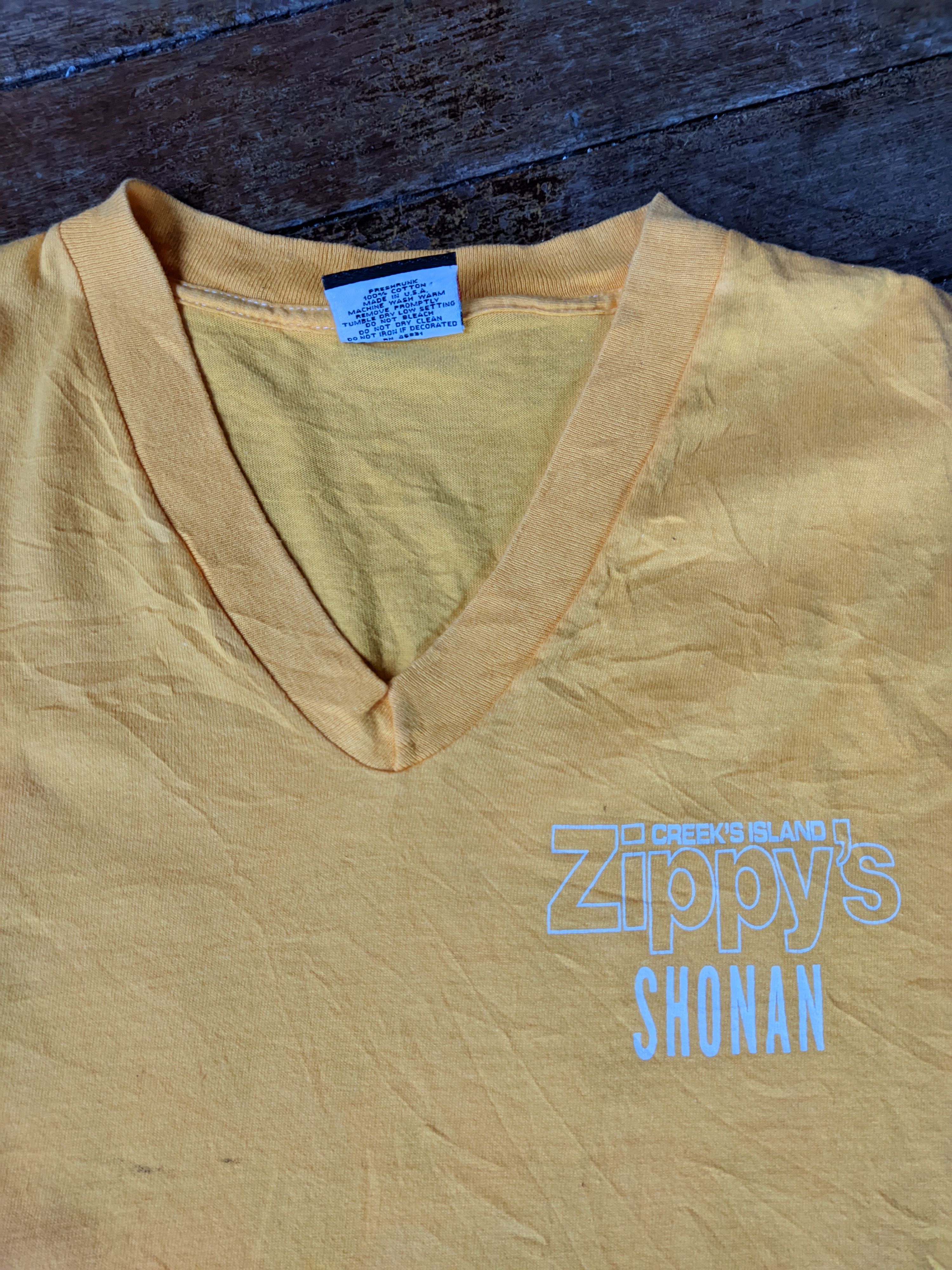 Signal Sport Vintage Signal Sport V neck Smokey Campaign Tshirts Size US M / EU 48-50 / 2 - 3 Thumbnail