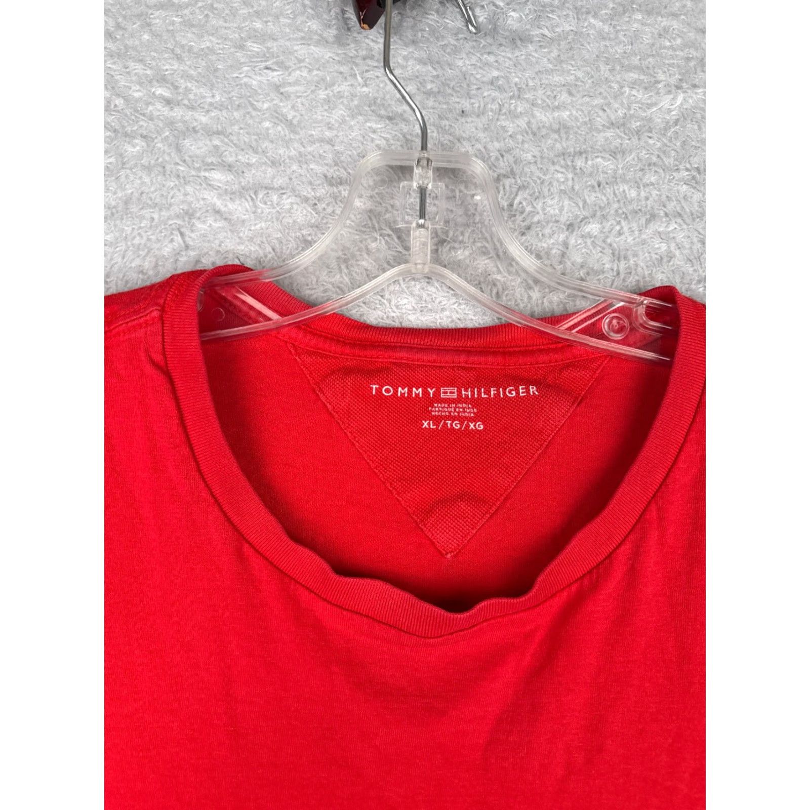 Tommy Hilfiger VINTAGE Tommy Hilfiger Shirt Adult XL Red Short Sleeve Crew Neck 100% Cotton Logo Men Size US XL / EU 56 / 4 - 7 Thumbnail