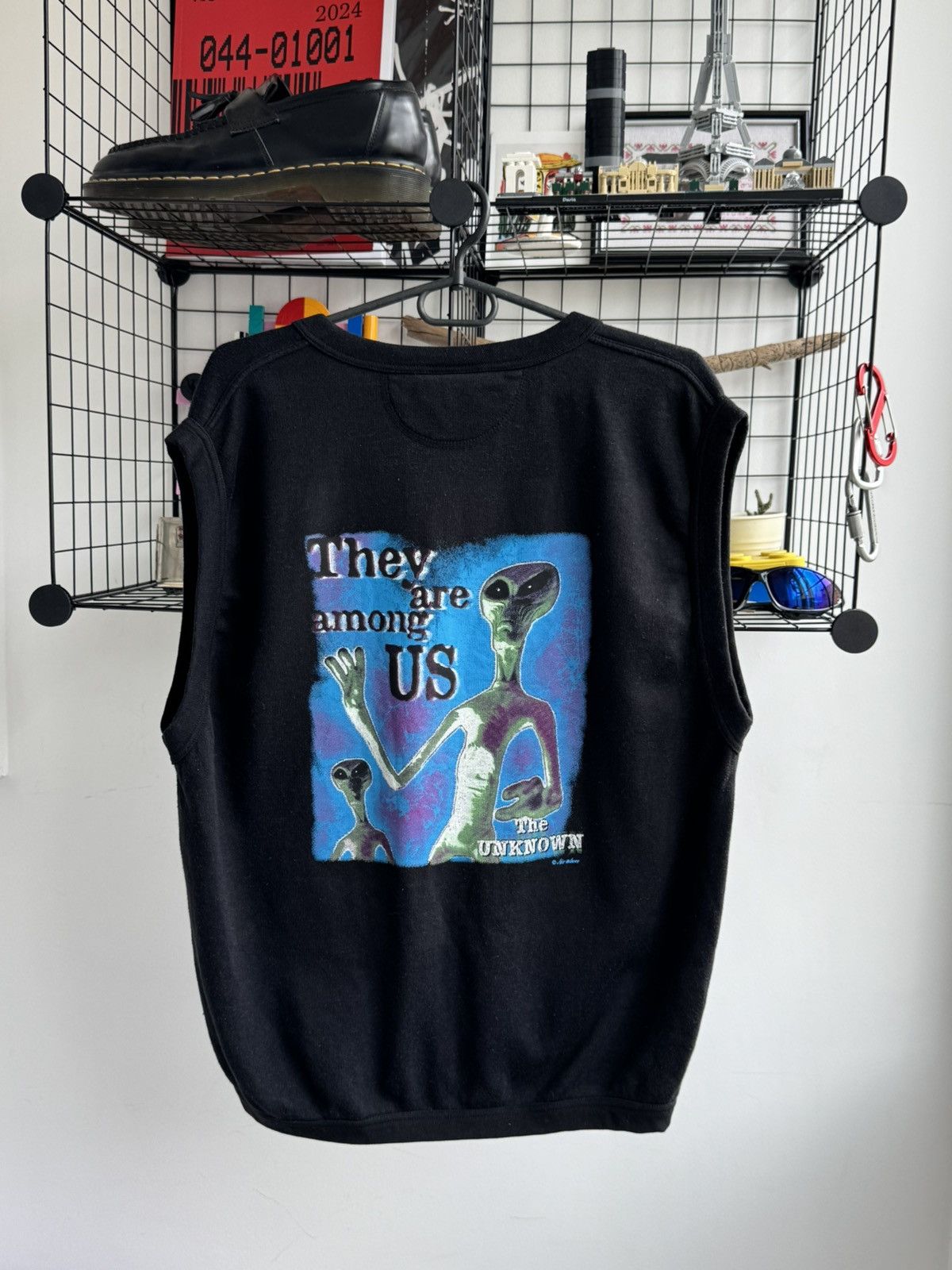 Alien Workshop Vintage Alien They Are Among US Zip Vest Size US M / EU 48-50 / 2 - 1 Thumbnail
