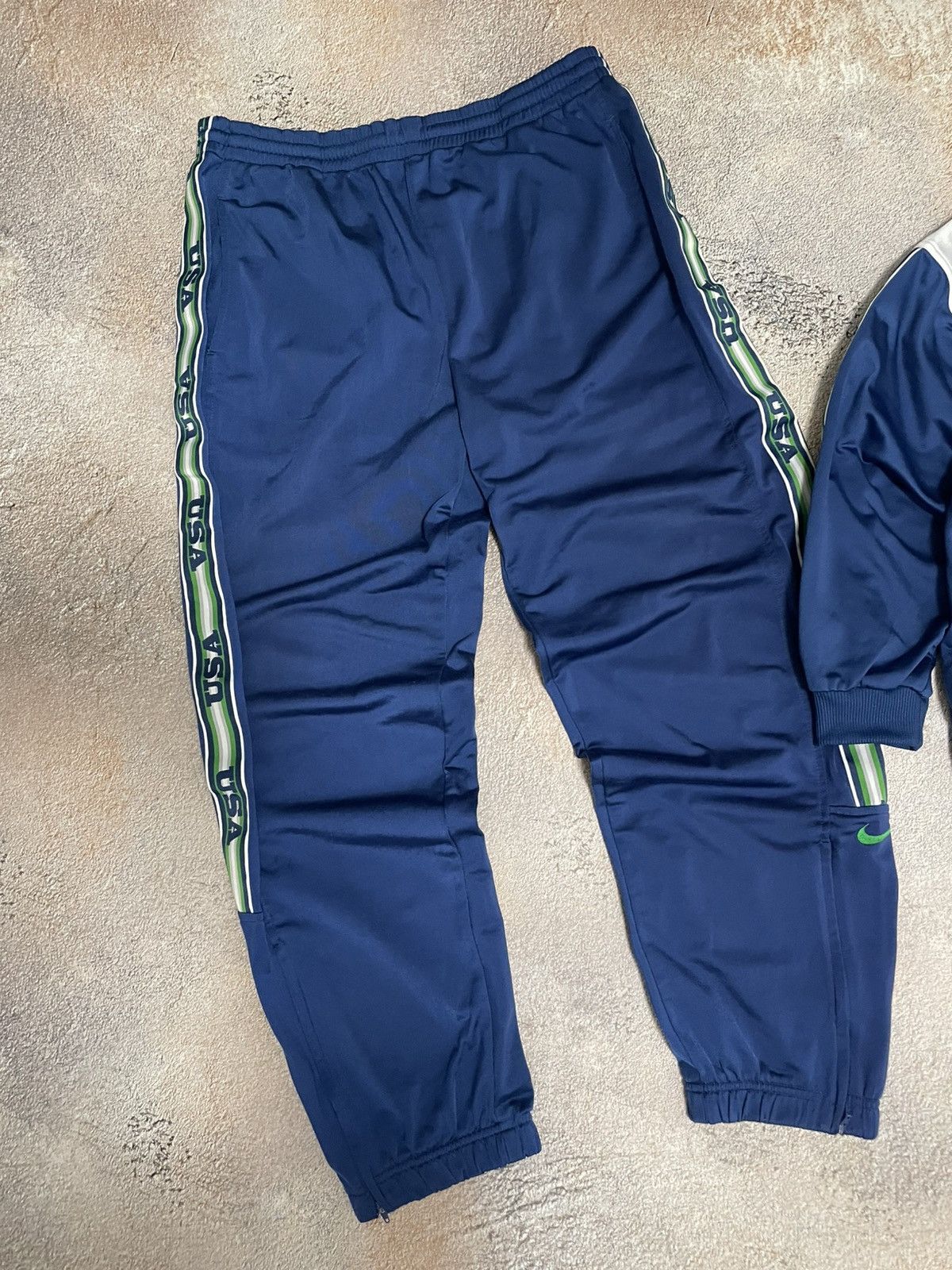 Nike Vintage Nike USA Monogram Cotton Boxy Tracksuit Set Size US XL / EU 56 / 4 - 12 Thumbnail