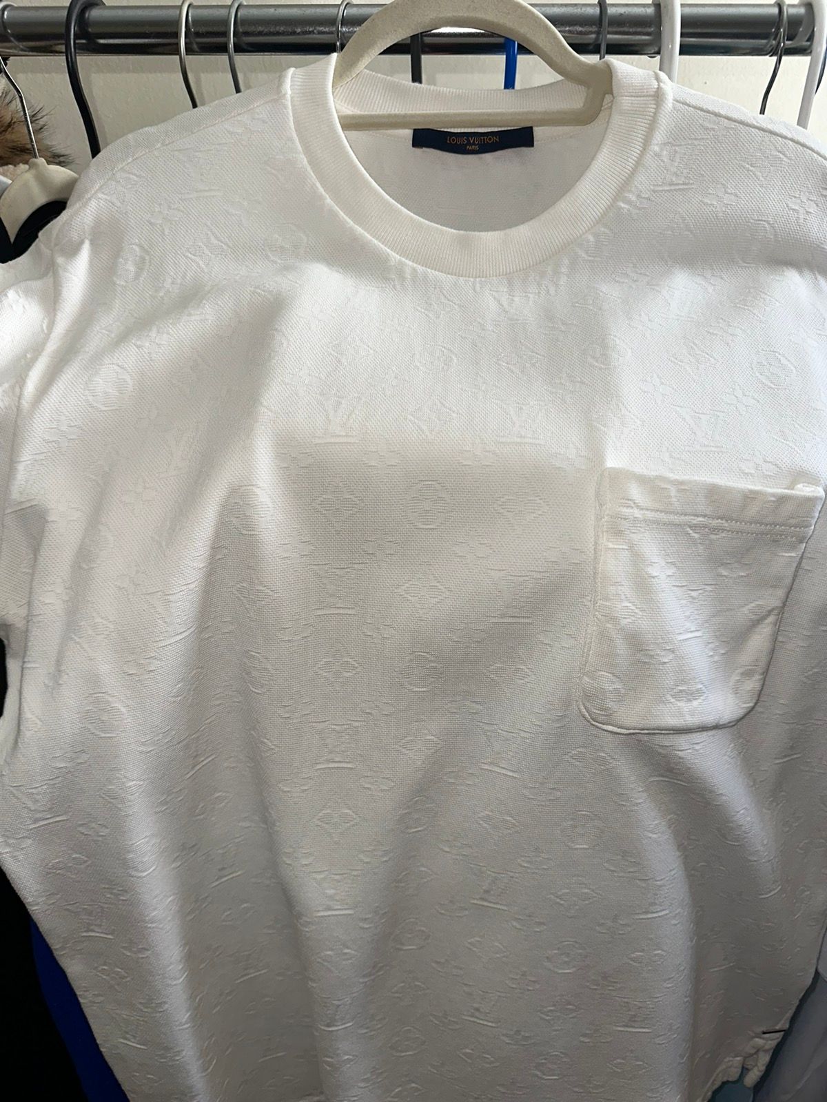 Louis Vuitton Signature 3D Pocket Monogram T-Shirt, White, XXL