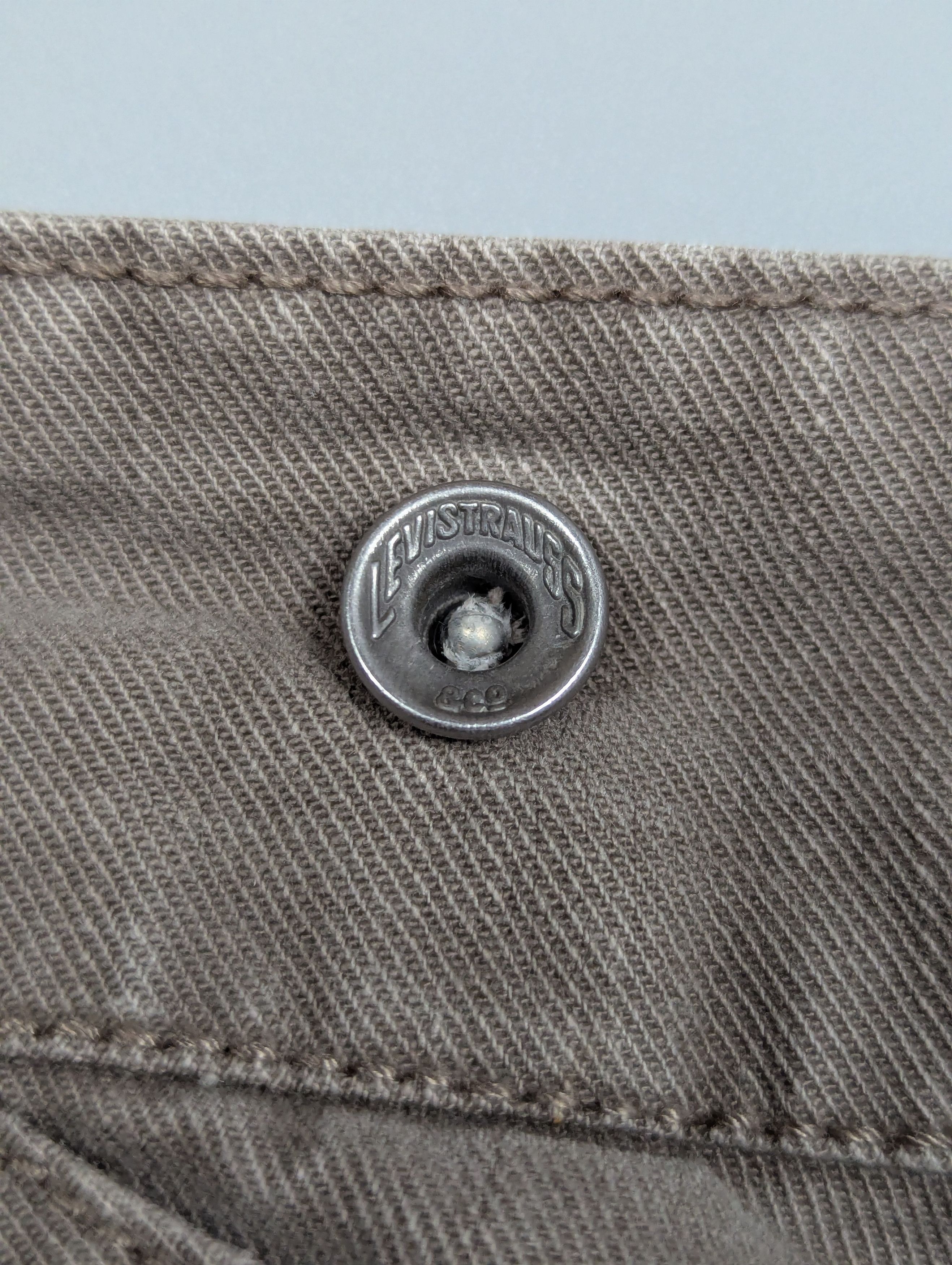 Levi's × Vintage LEVIS Vintage Men's Shabby Gray Cargo Shorts Bermuda W34 Size US 34 / EU 50 - 15 Thumbnail