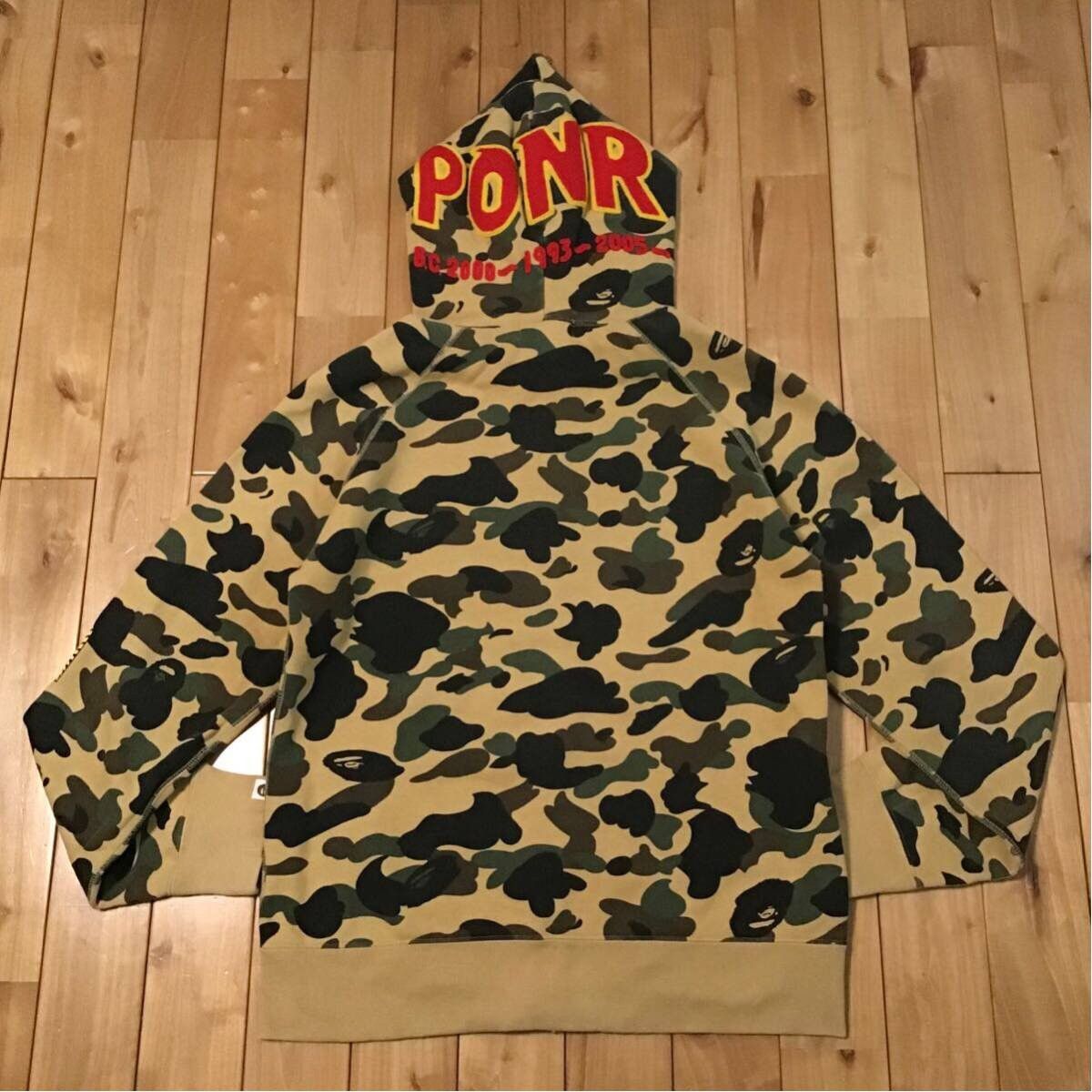 Bape BAPE 1st camo yellow shark full zip hoodie a bathing ape Size US L / EU 52-54 / 3 - 2 Thumbnail