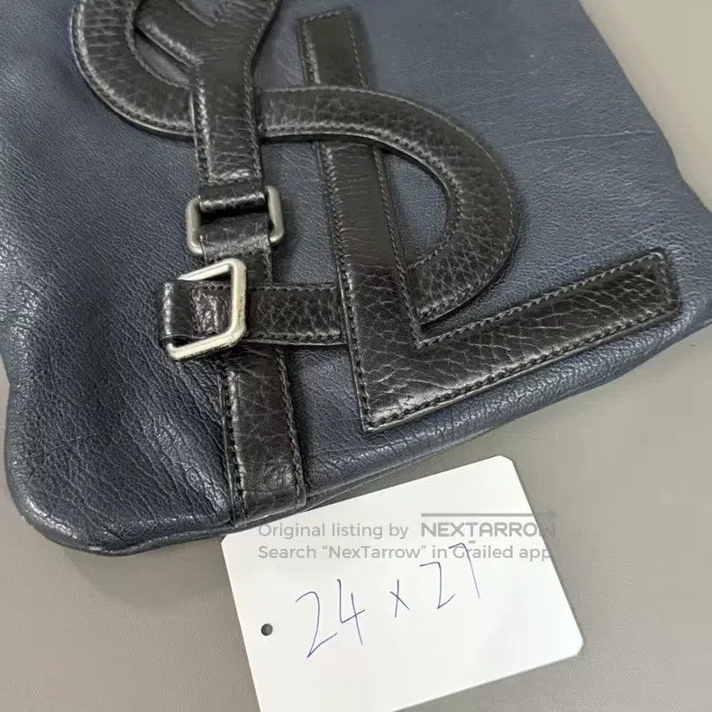 Saint Laurent Paris Saint Laurent Paris Extra Large Leather Logo Tote Bag Size ONE SIZE - 9 Thumbnail