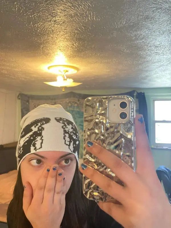 VIBE DUAL PISTOLS Hat Beanie BLACK Gothic Punk Rock y2k Size ONE SIZE - 3 Thumbnail