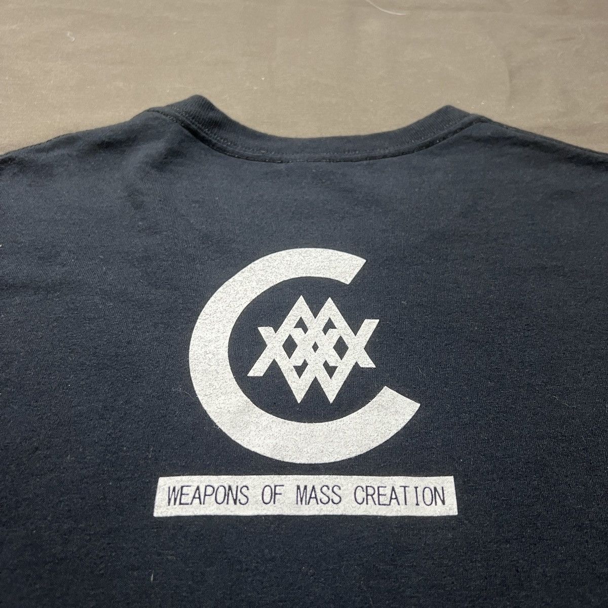 Band Tees Weapons of Mass Creation WOMC TEE XL SOUL HIPHOP FUNK Size US XL / EU 56 / 4 - 6 Thumbnail