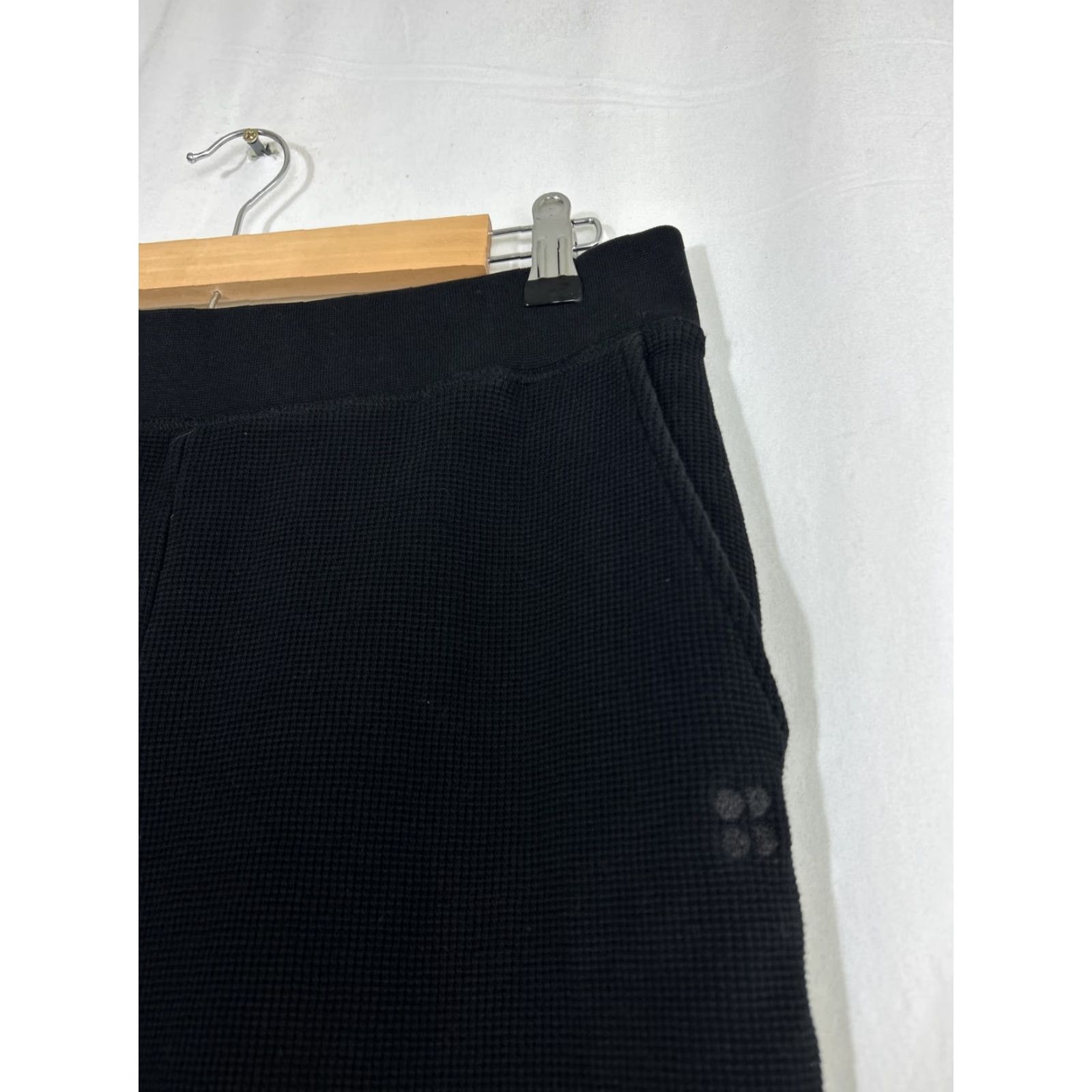 Sweaty Betty Sweaty Betty Sweatpants Womens Size 12 Black Ankle Waffled Thermal 31x28 Comfort Activewear Size 34" / US 12 / IT 48 - 4 Thumbnail